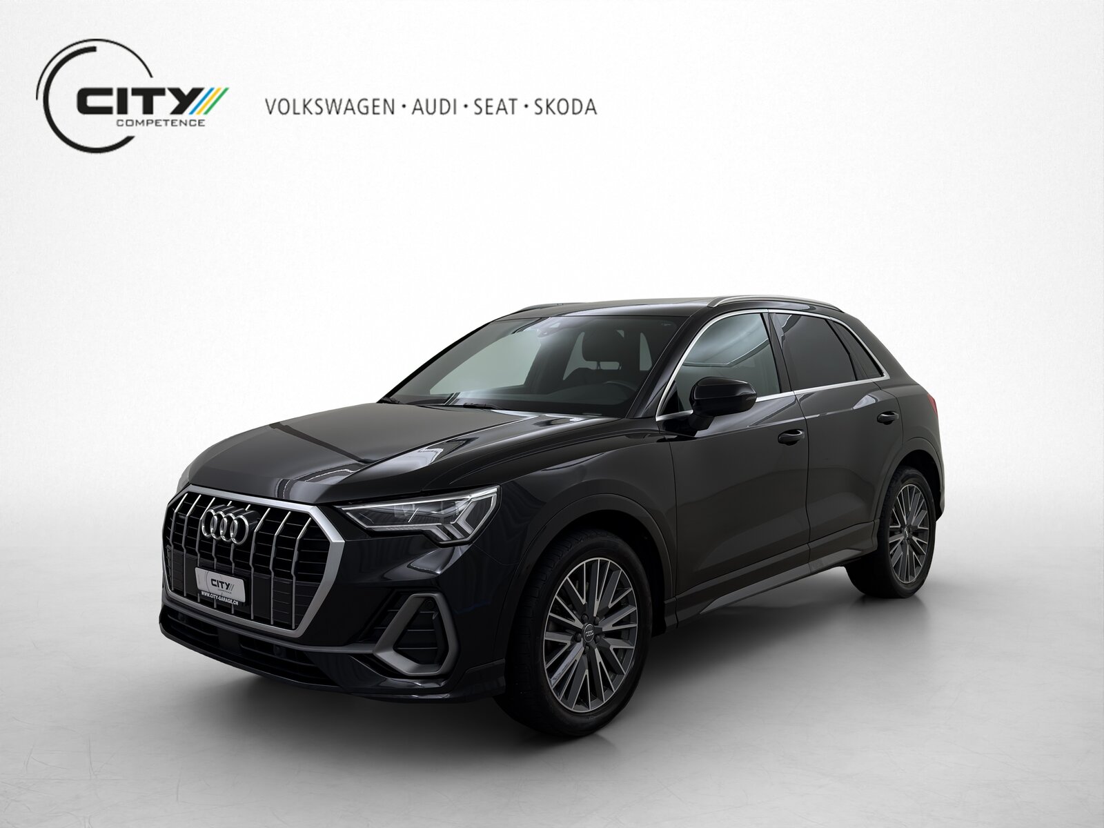 AUDI Q3 2.0 45 TFSI S line quattro S-Tronic