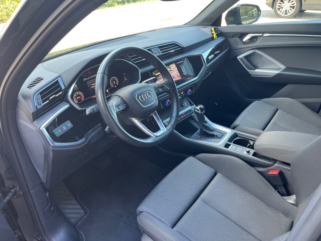 AUDI Q3 2.0 35 TDI Attraction quattro S-Tronic, Diesel, Occasioni / Usate, Automatico - 7