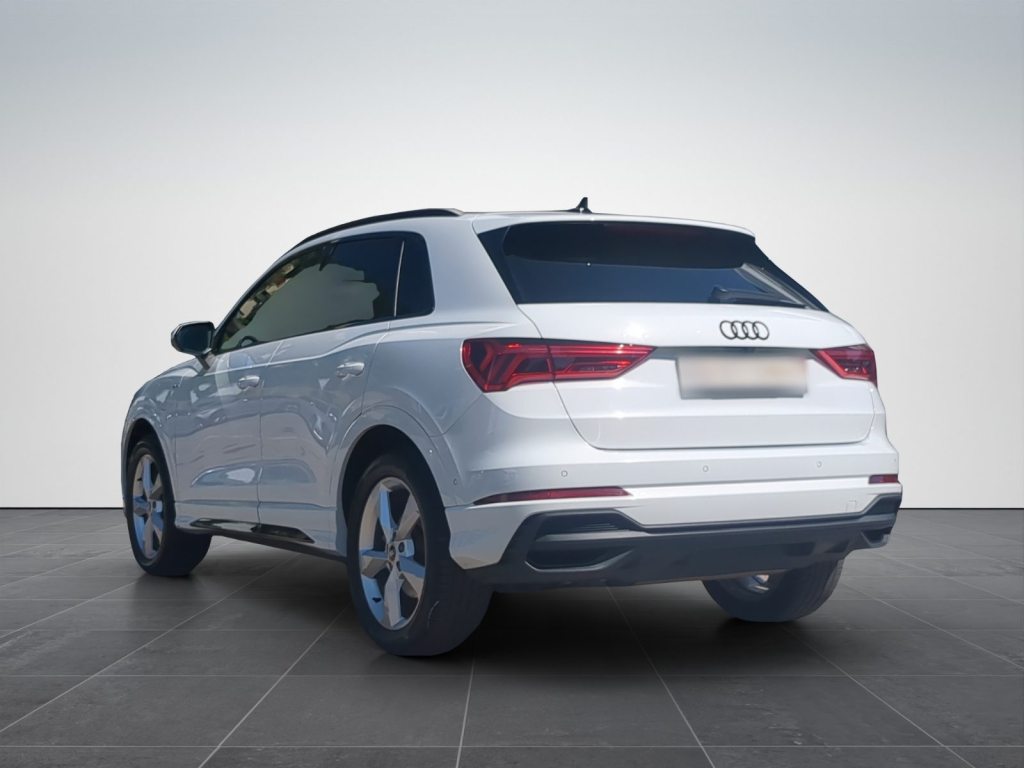 AUDI Q3 1.4 45 TFSI e S line S-Tronic, Plug-in-Hybrid Petrol/Electric, Second hand / Used, Automatic - 3