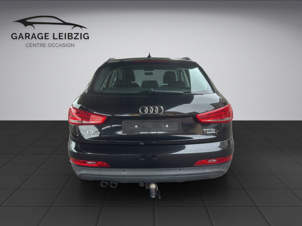 AUDI Q3 2.0 TFSI quattro S-Tronic, Benzin, Occasion / Gebraucht, Automatik - 4