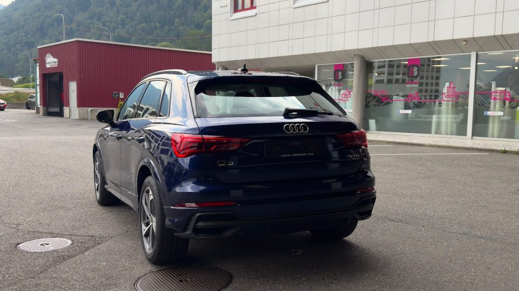 AUDI Q3 2.0 35 TDI S line quattro S-Tronic, Diesel, Occasion / Gebraucht, Automatik - 4