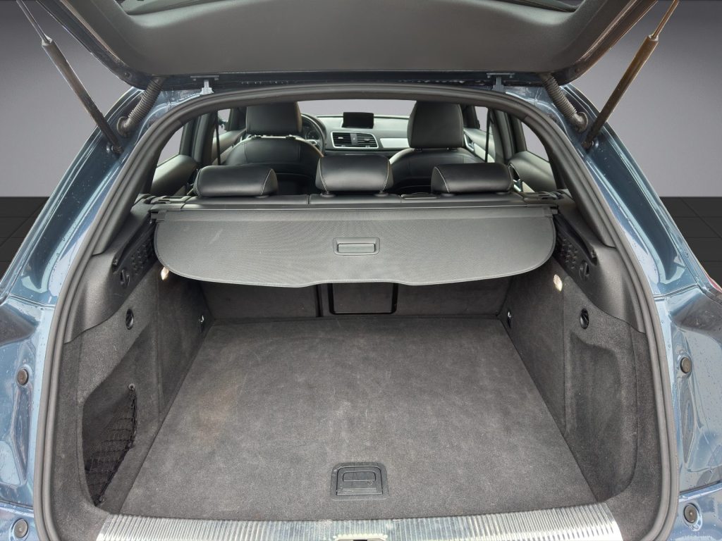 AUDI Q3 1.4 TFSI Sport S-Line S-Tronic, Essence, Occasion / Utilisé, Automatique - 6