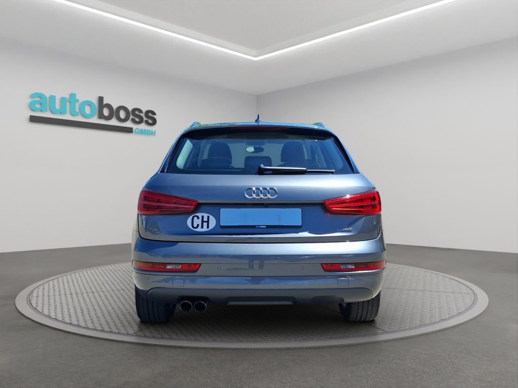 AUDI Q3 2.0 TFSI Sport quattro S-Tr., Benzin, Occasion / Gebraucht, Automatik - 5