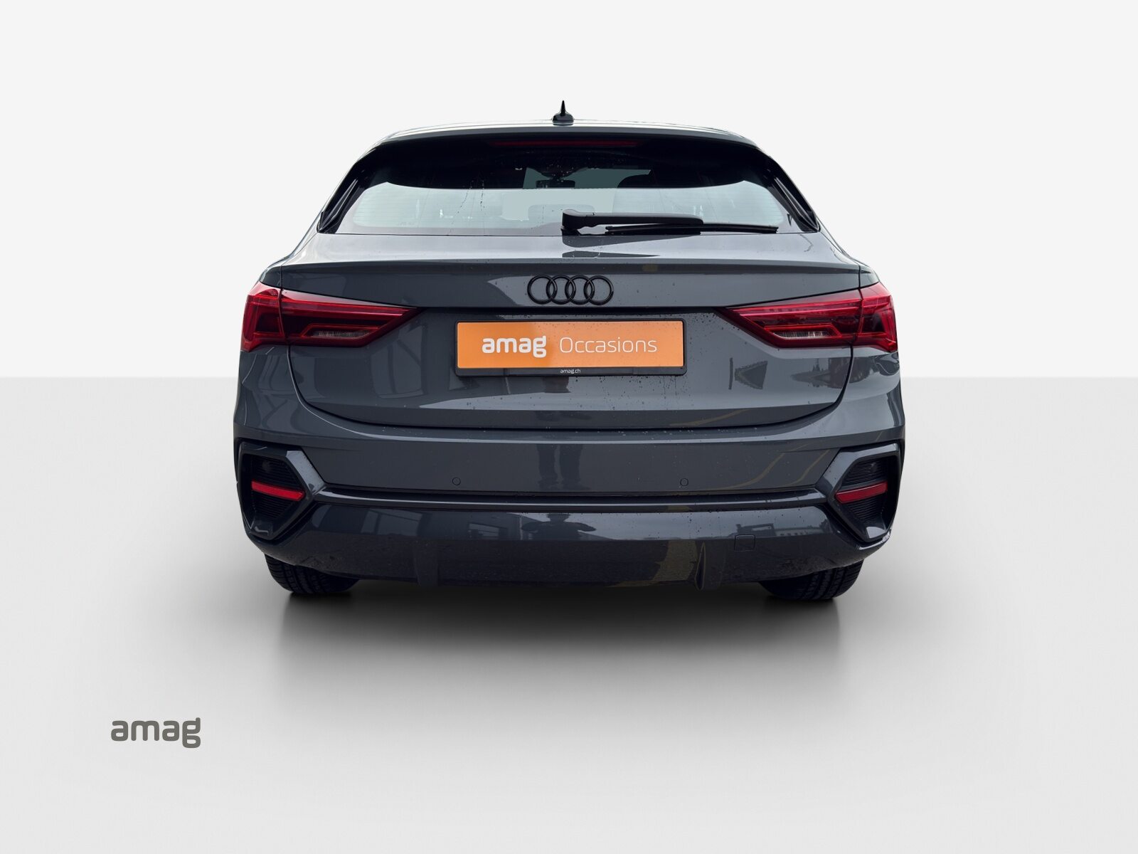AUDI Q3 Sportback 35 TFSI Attraction, Essence, Occasion, Automatique - 4