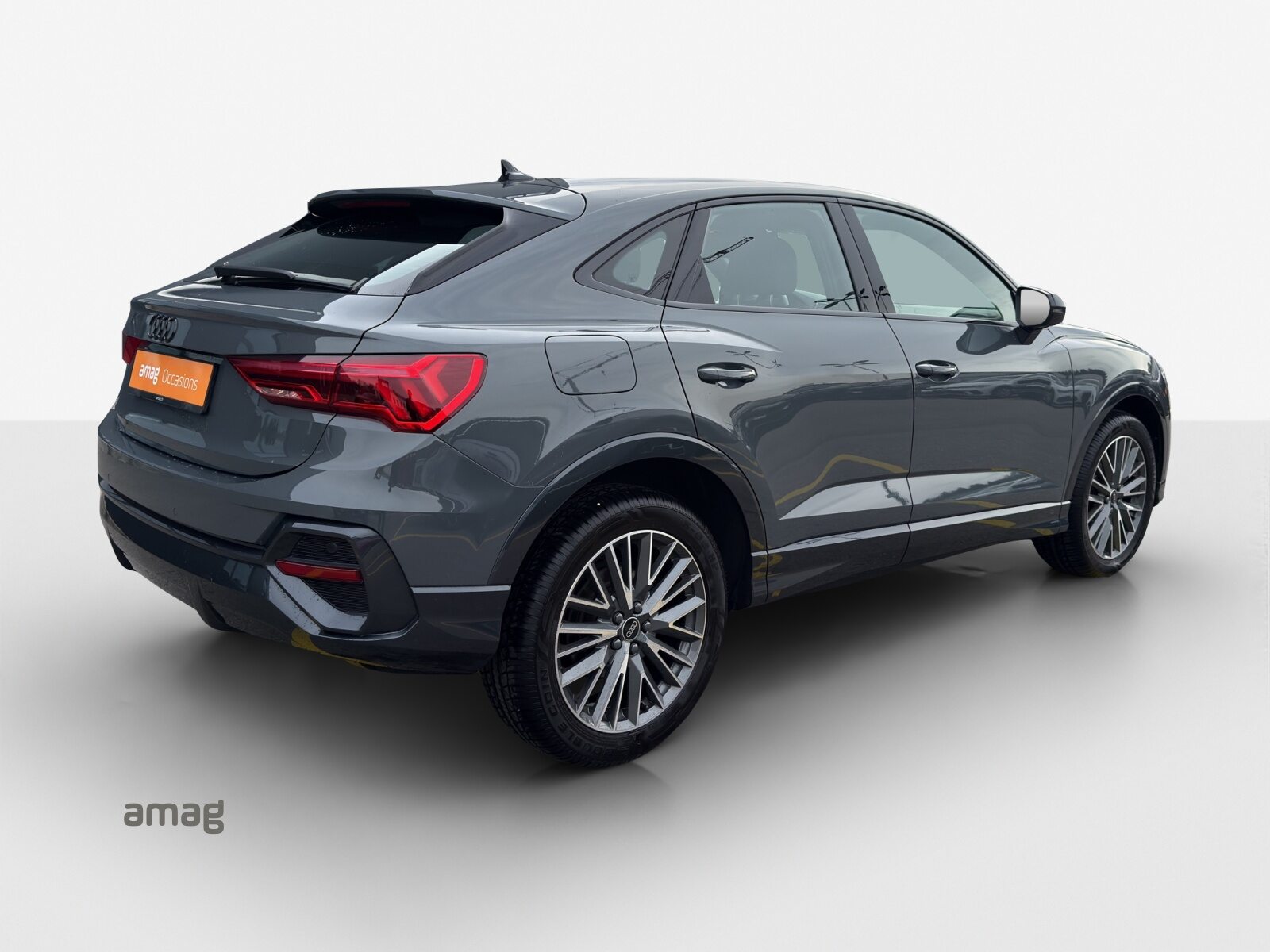 AUDI Q3 Sportback 35 TFSI Attraction, Essence, Occasion, Automatique - 5