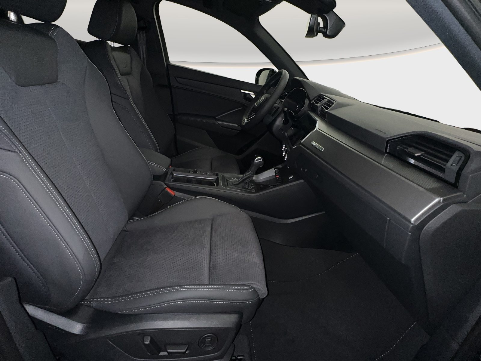 AUDI Q3 Sportback 35 TFSI S line Attraction, Essence, Voiture de démonstration, Automatique - 7