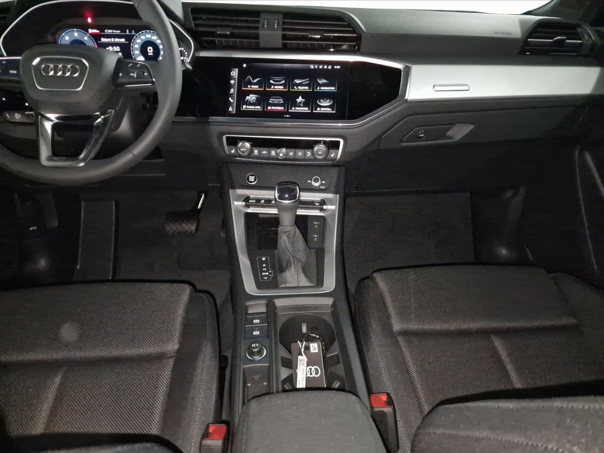 AUDI Q3 40 TDI S line quattro S-tronic, Diesel, Auto dimostrativa, Automatico - 7