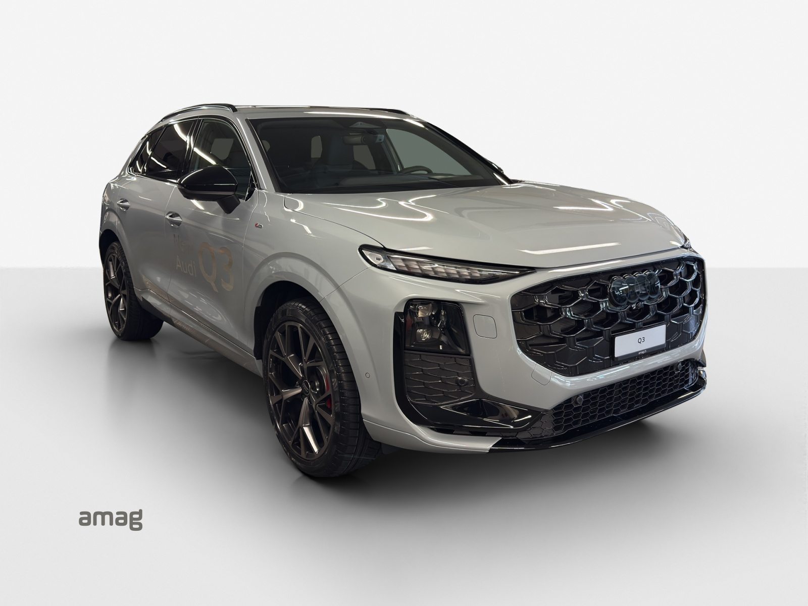 AUDI Q3 SUV TFSI 195 kW, Benzin, Vorführwagen, Automatik - 6