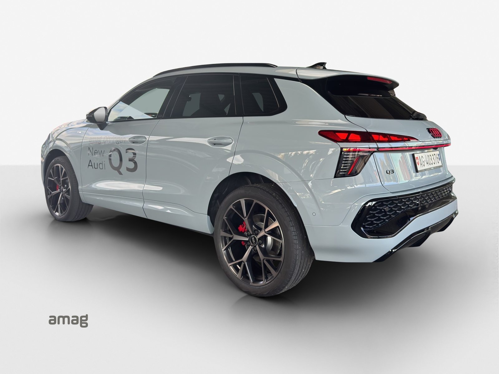AUDI Q3 SUV TFSI 195 kW, Benzin, Vorführwagen, Automatik - 3