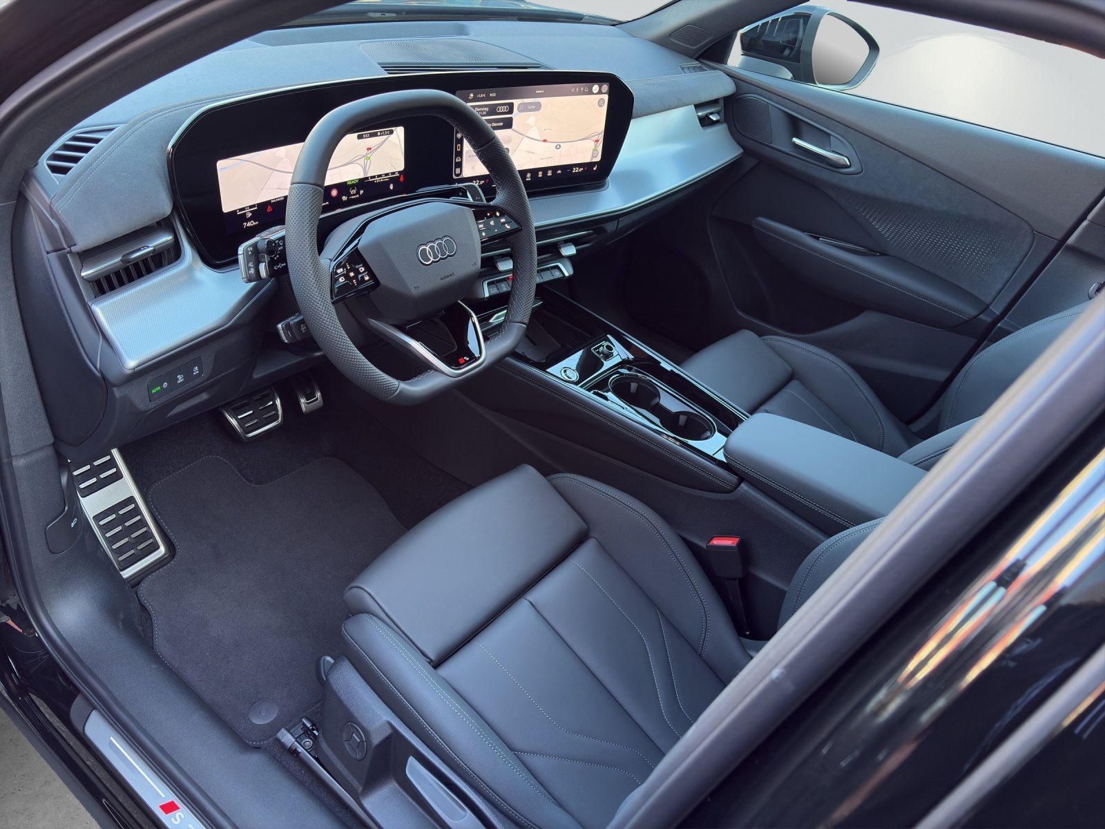 AUDI Q3 SB TFSI 110 kW, Essence, Voiture de démonstration, Automatique - 5