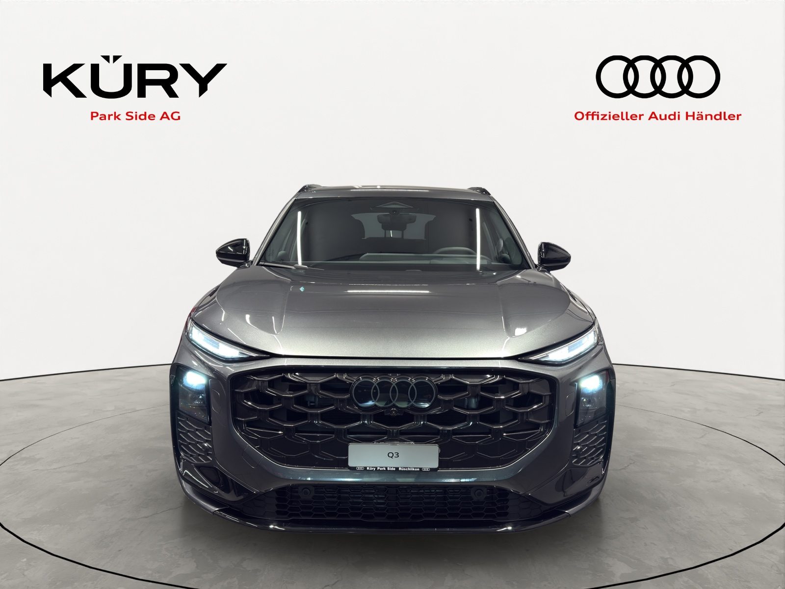 AUDI Q3 SUV TFSI 195 kW, Petrol, Ex-demonstrator, Automatic - 2