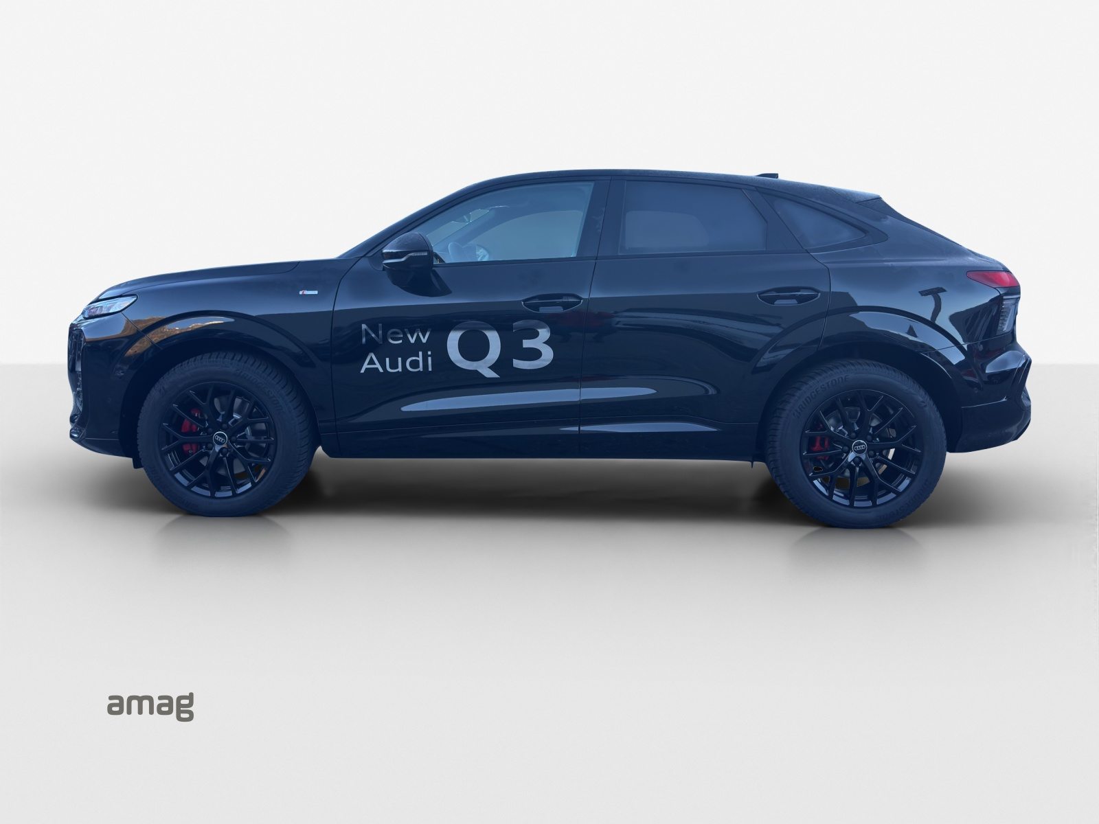 AUDI Q3 SB TFSI 195 kW, Petrol, Ex-demonstrator, Automatic - 2