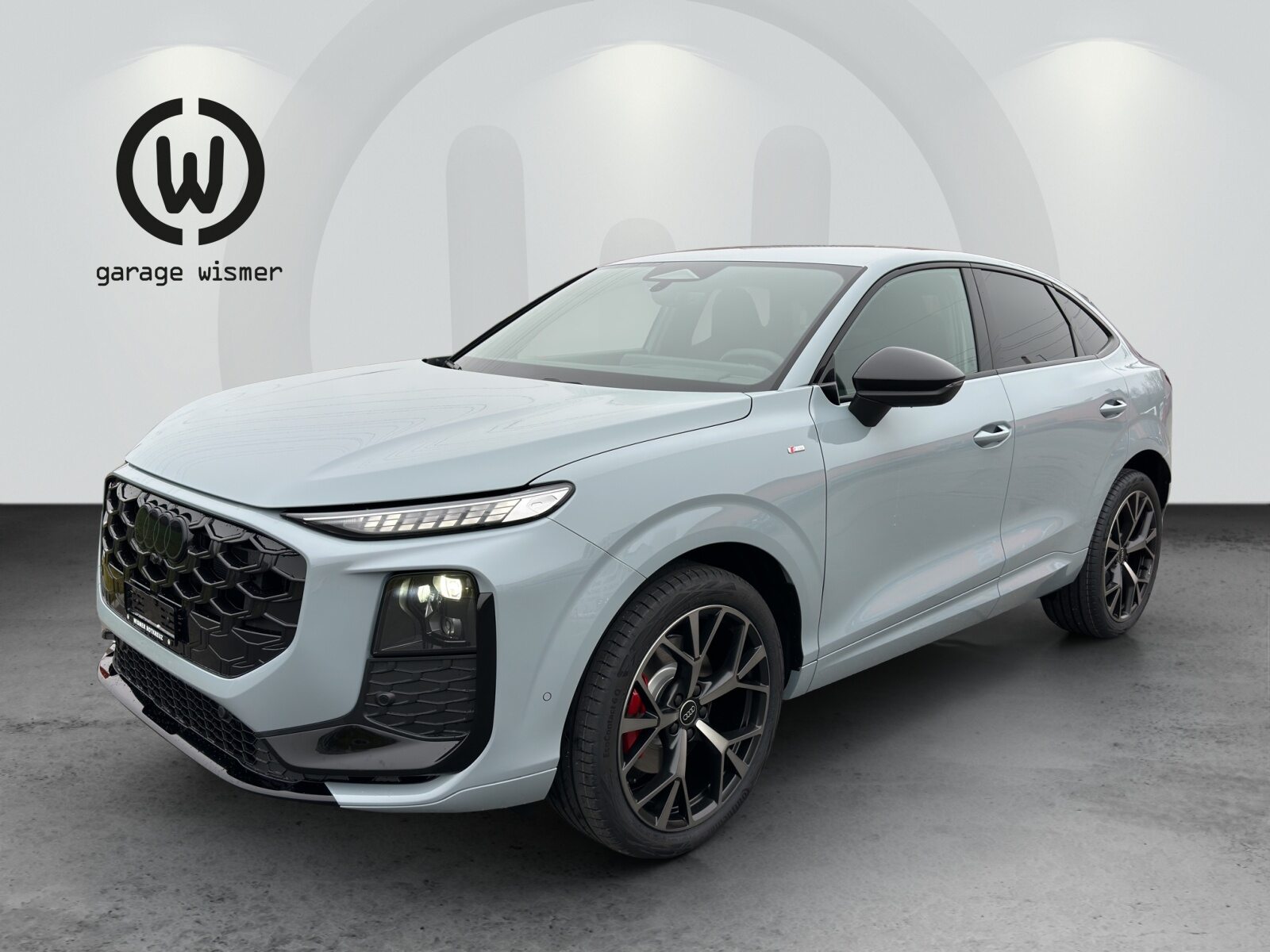 AUDI Q3 SB TFSI 195 kW
