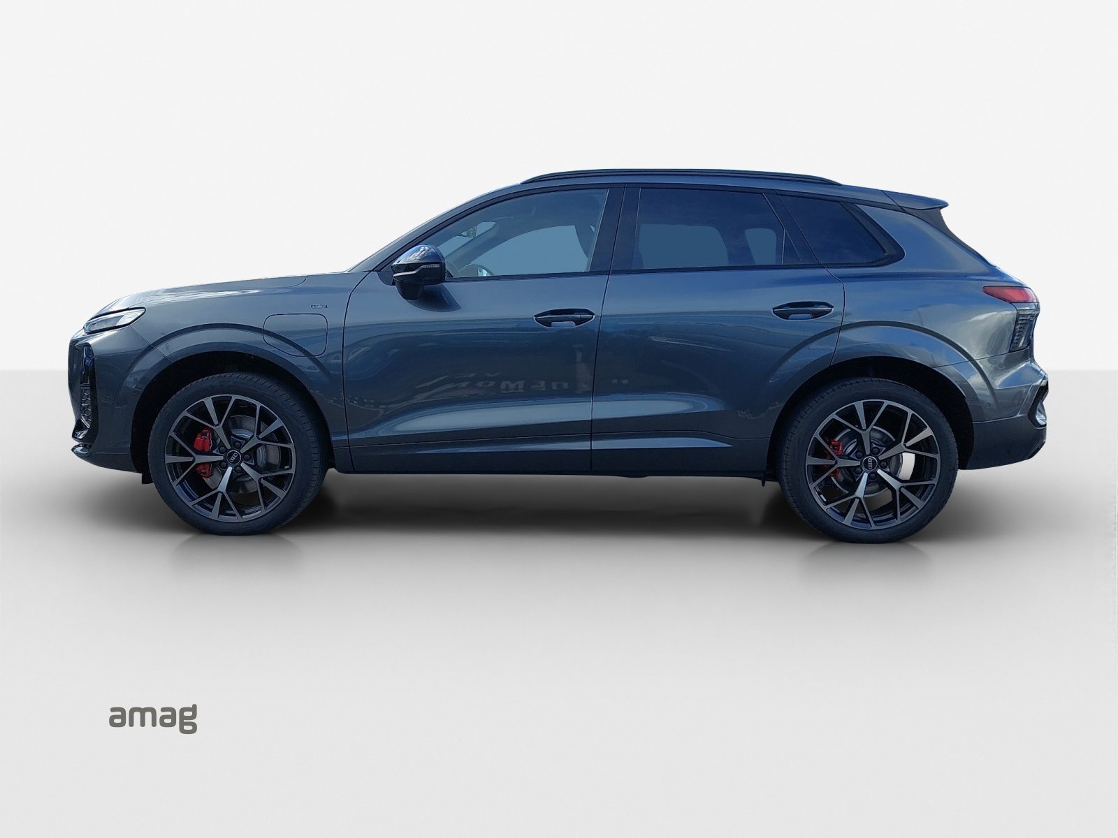 AUDI Q3 SUV e-hybrid 200 kW, Hybride Integrale Benzina/Elettrica, Auto dimostrativa, Automatico - 2