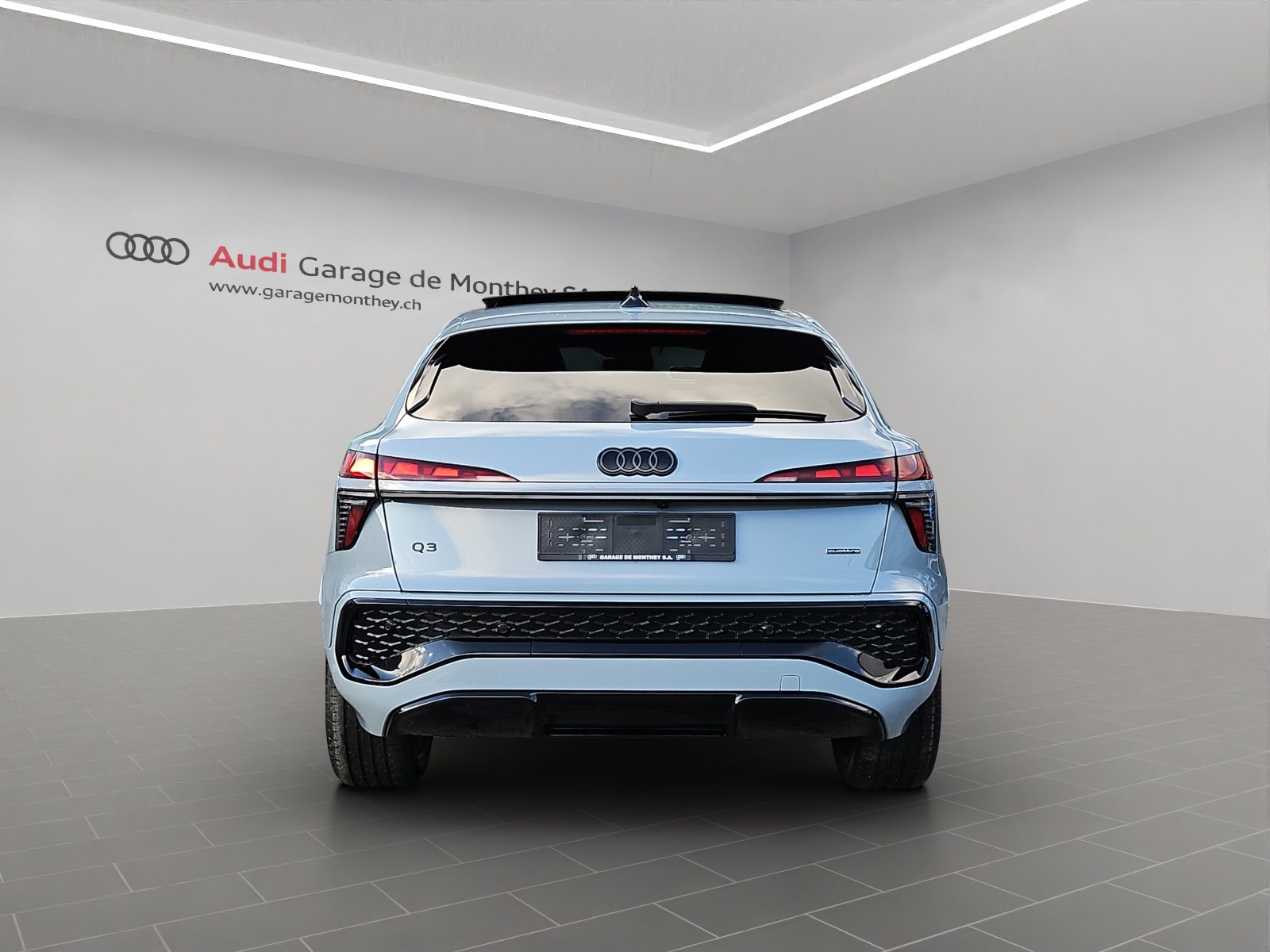 AUDI Q3 SB TFSI 195 kW, Benzin, Vorführwagen, Automatik - 5