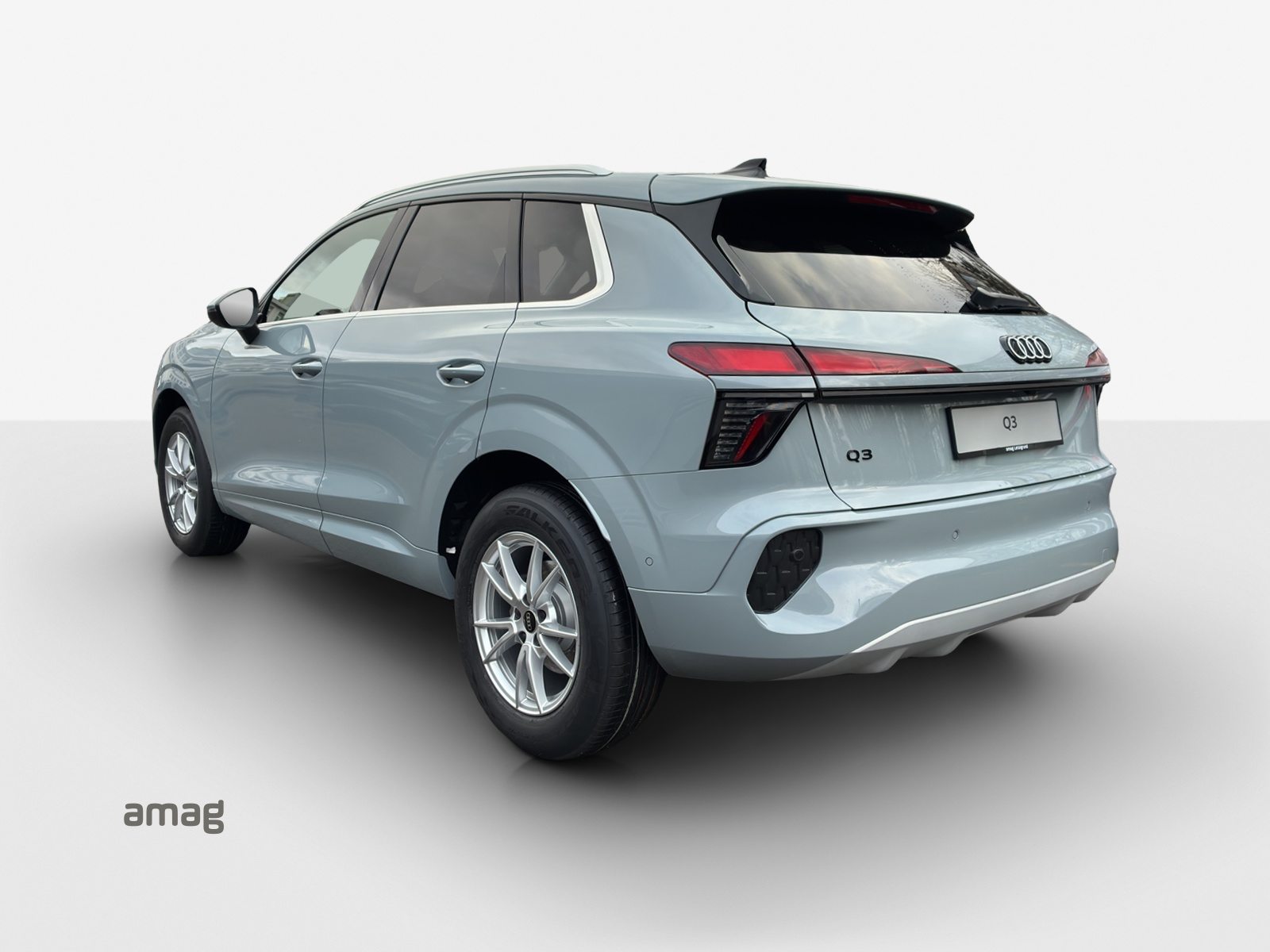 AUDI Q3 SUV TFSI 110 kW, Petrol, Ex-demonstrator, Automatic - 3