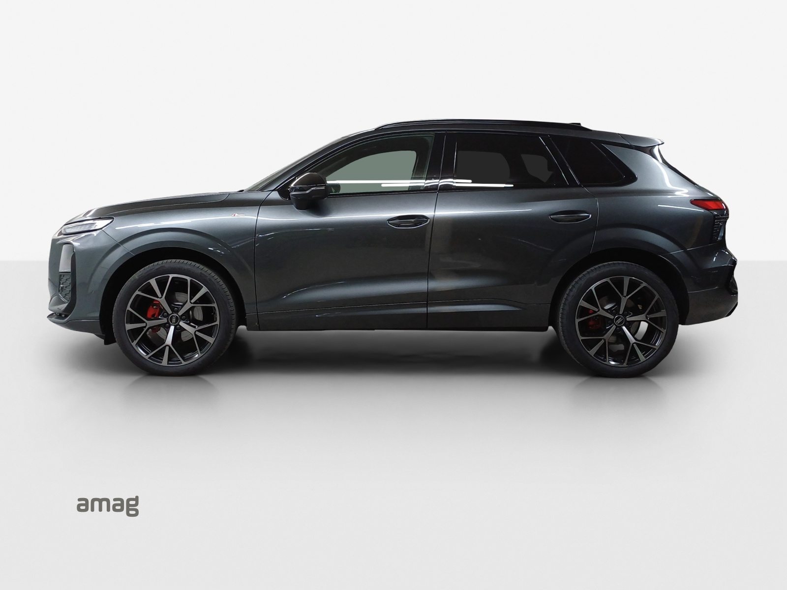 AUDI Q3 SUV TFSI 110 kW, Essence, Voiture de démonstration, Automatique - 2