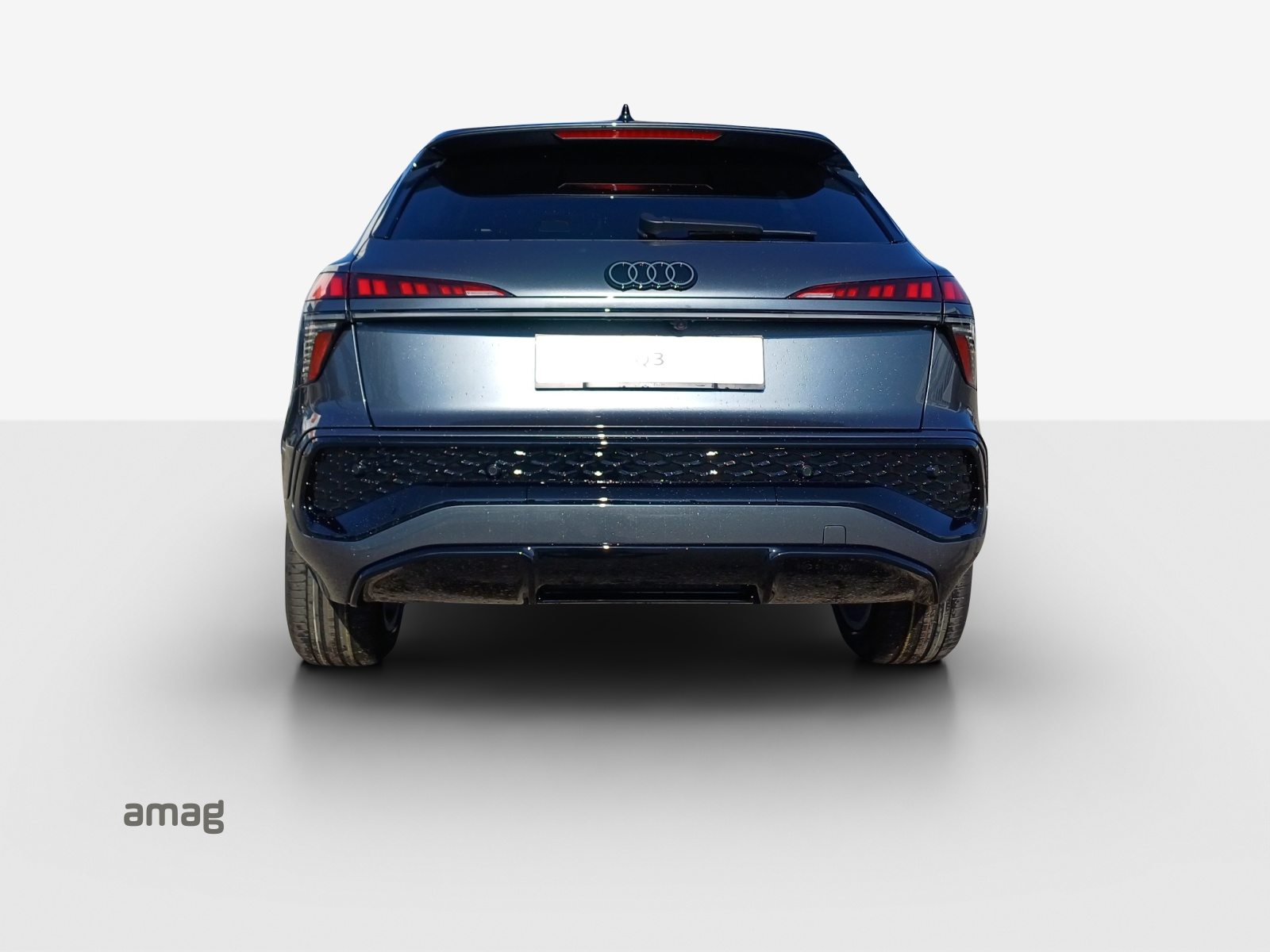 AUDI Q3 SUV TFSI 110 kW, Petrol, Ex-demonstrator, Automatic - 4