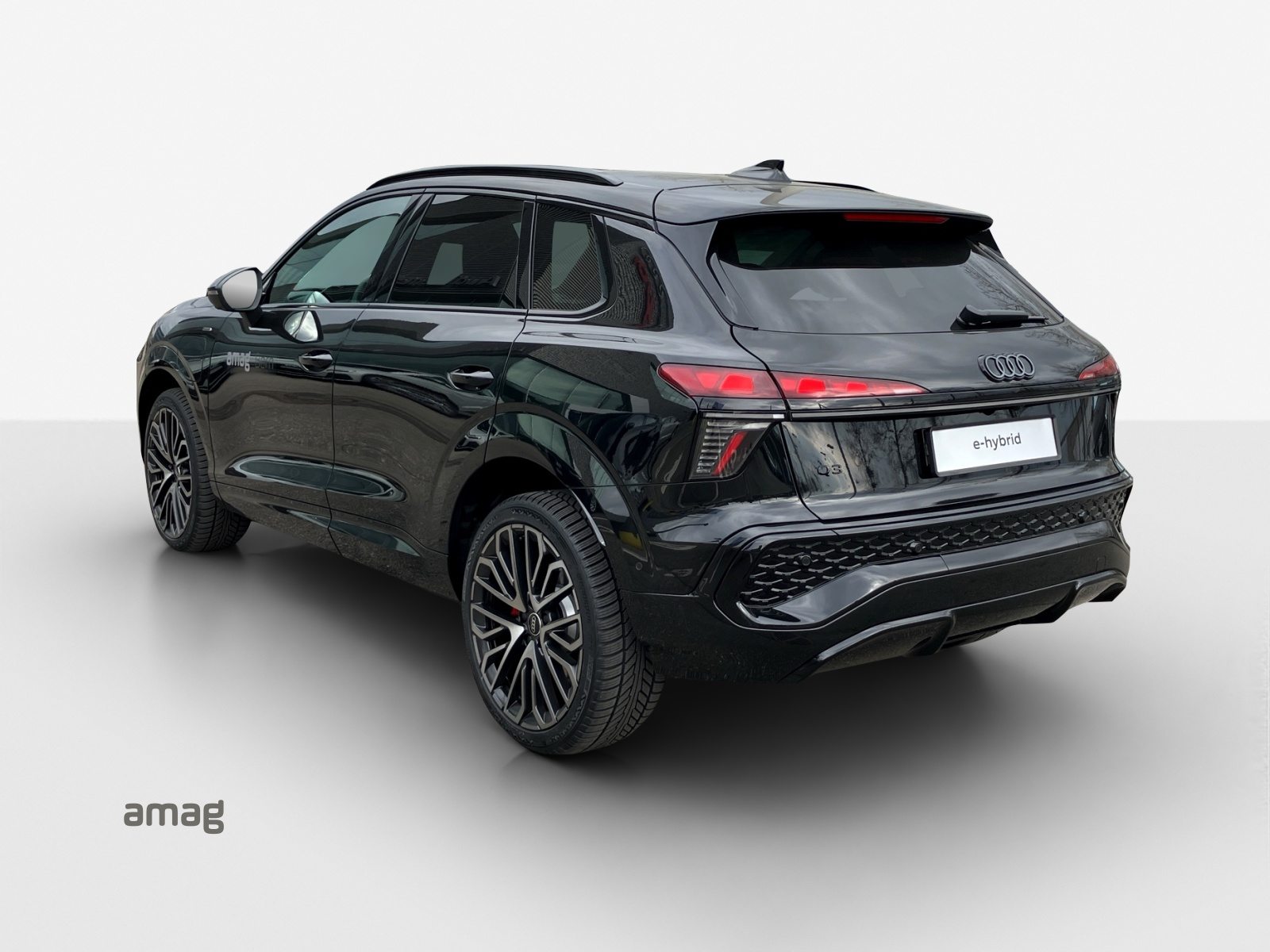 AUDI Q3 SUV e-hybrid 200 kW, Hybride Intégral Essence/Électricité, Voiture de démonstration, Automatique - 3