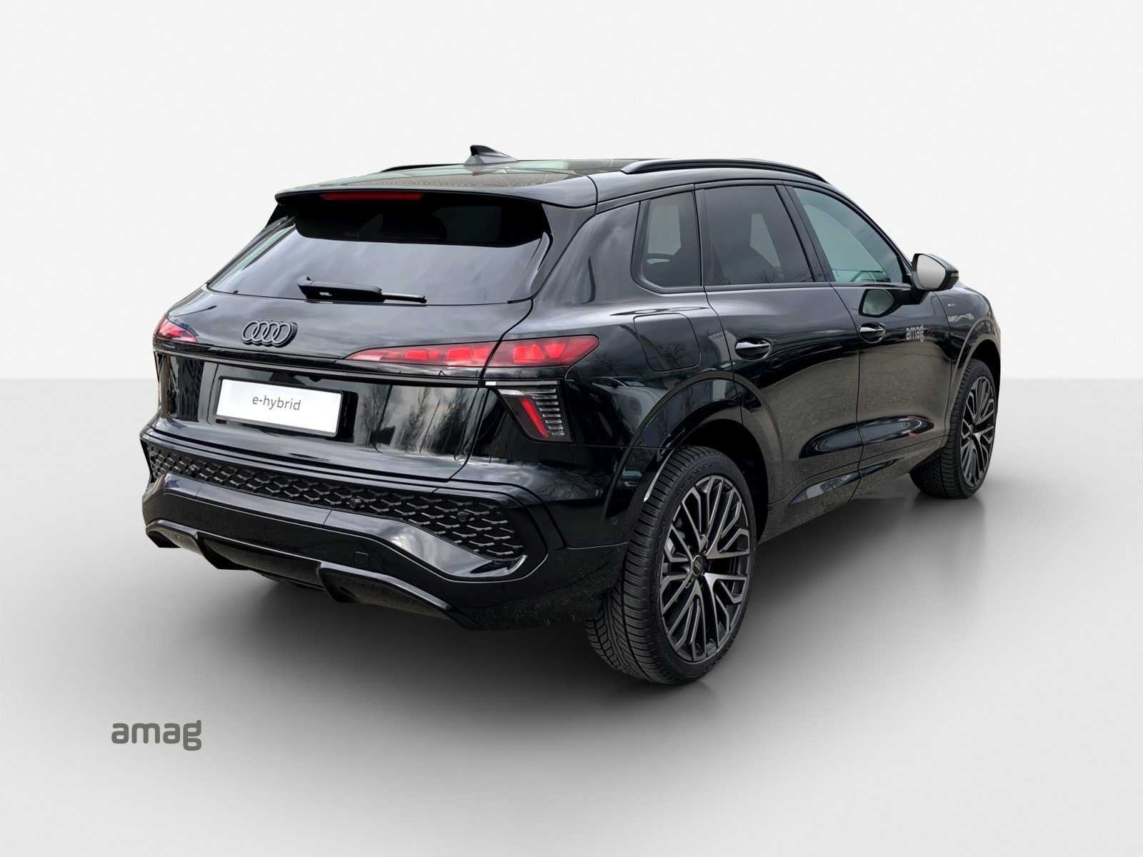 AUDI Q3 SUV e-hybrid 200 kW, Hybride Intégral Essence/Électricité, Voiture de démonstration, Automatique - 5