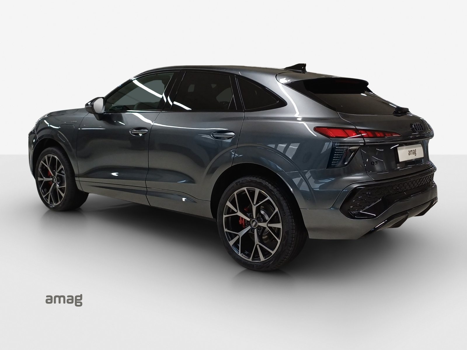 AUDI Q3 SB e-hybrid 200 kW, Voll-Hybrid Benzin/Elektro, Vorführwagen, Automatik - 3