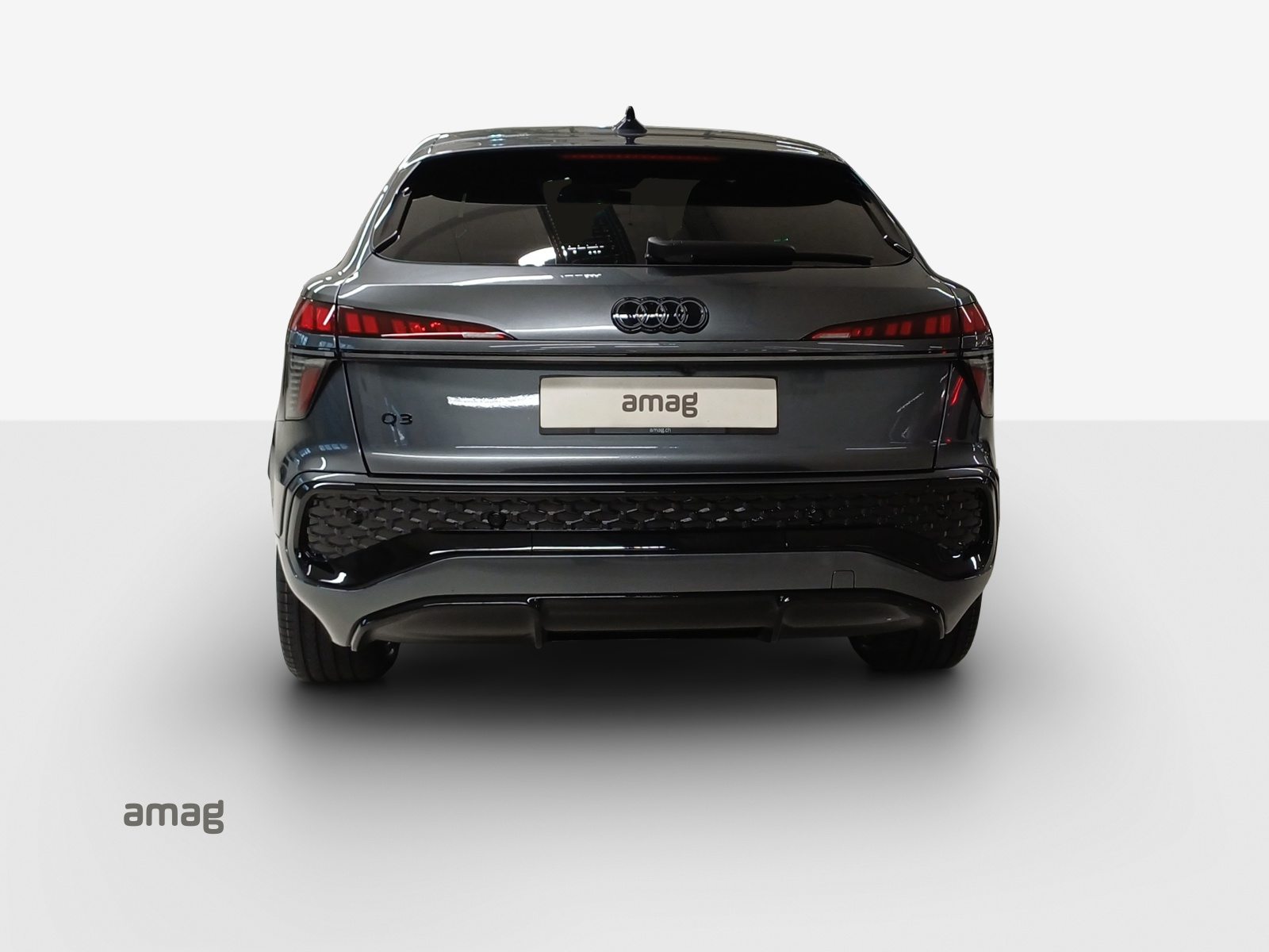 AUDI Q3 SB e-hybrid 200 kW, Voll-Hybrid Benzin/Elektro, Vorführwagen, Automatik - 4
