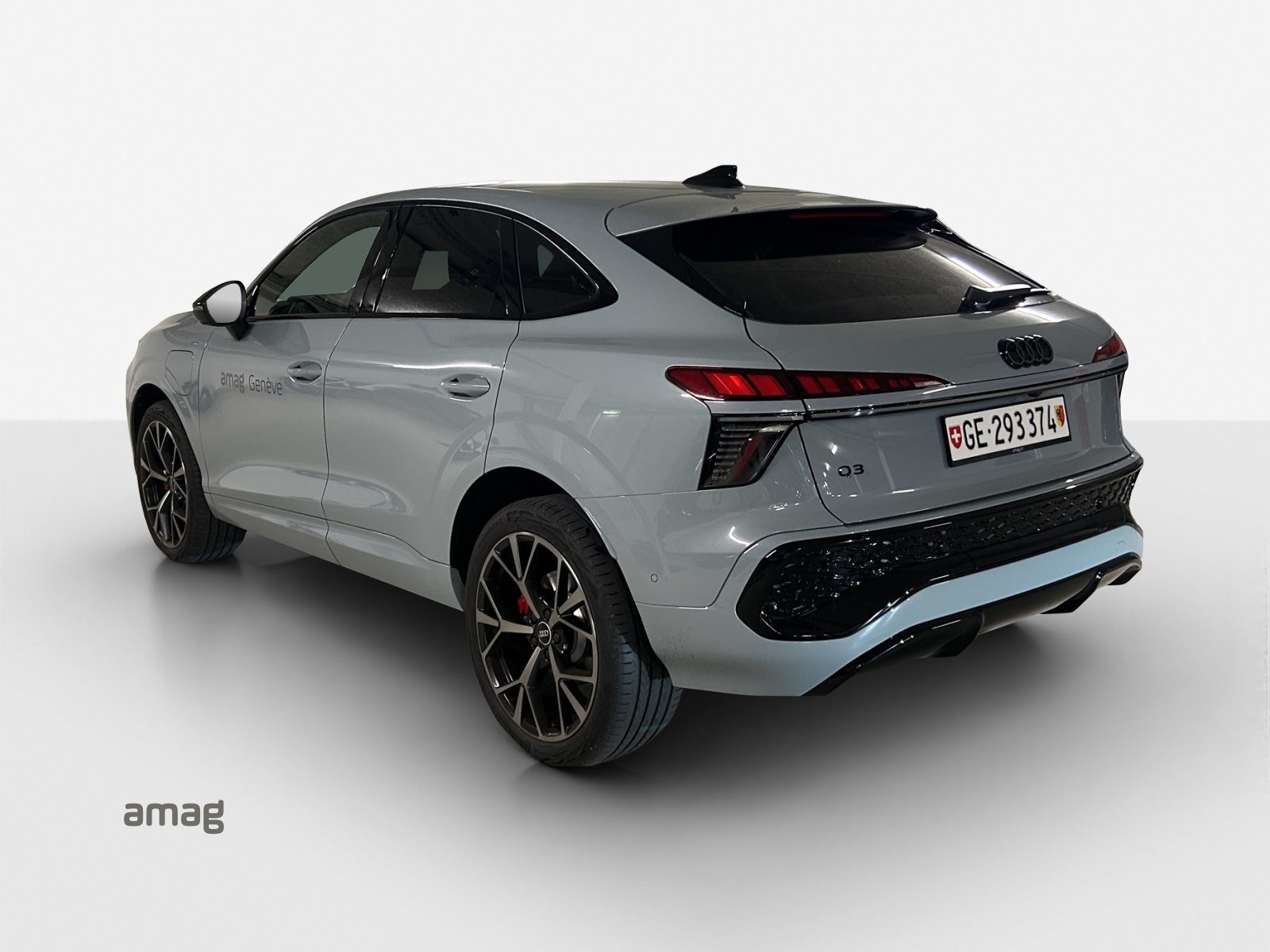 AUDI Q3 SB e-hybrid 200 kW, Voll-Hybrid Benzin/Elektro, Vorführwagen, Automatik - 3