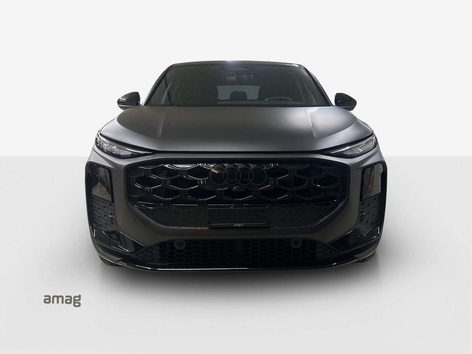 AUDI Q3 SB TFSI 195 kW, Benzin, Vorführwagen, Automatik - 7