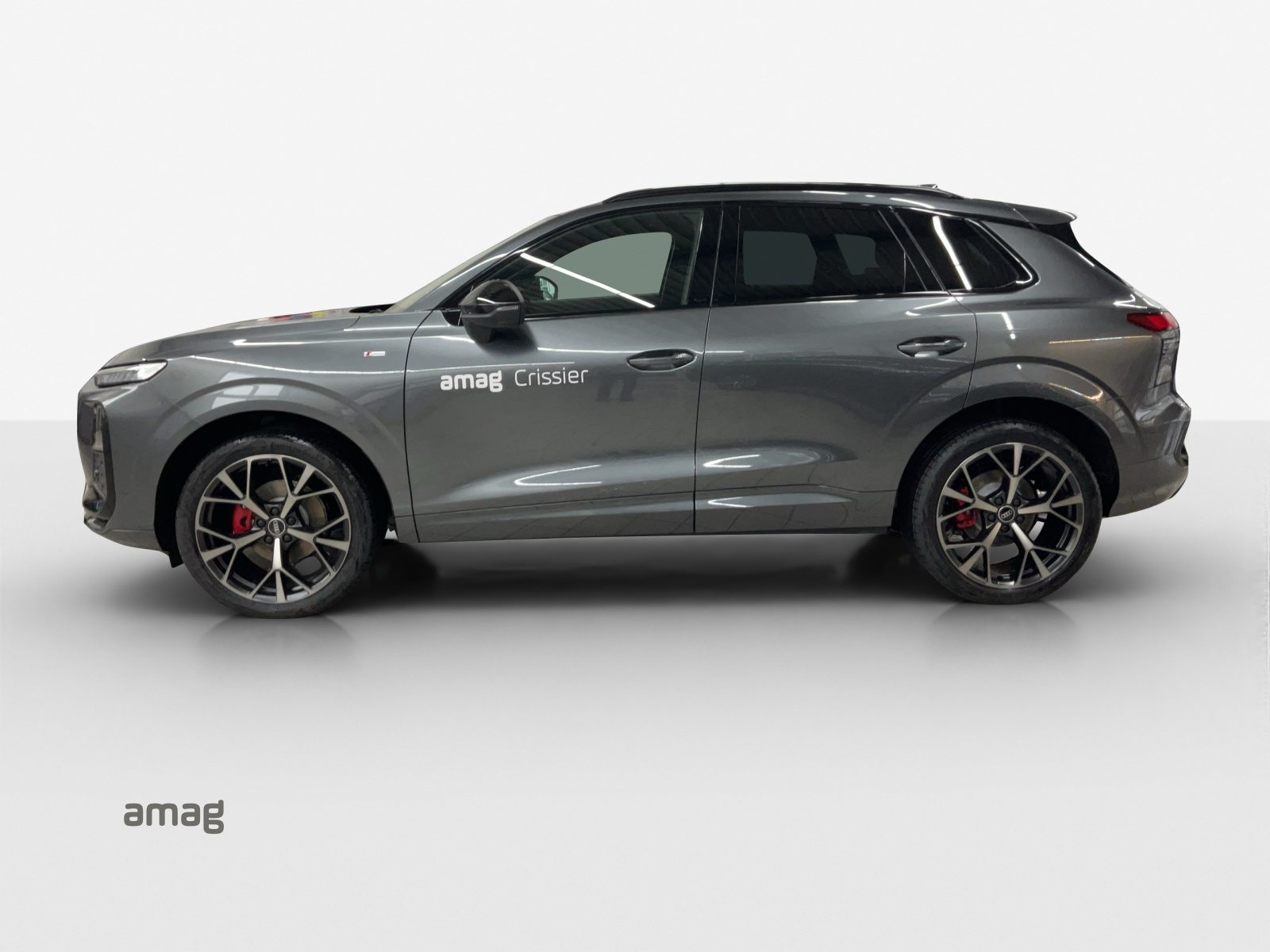 AUDI Q3 SUV TFSI 110 kW, Petrol, Ex-demonstrator, Automatic - 2