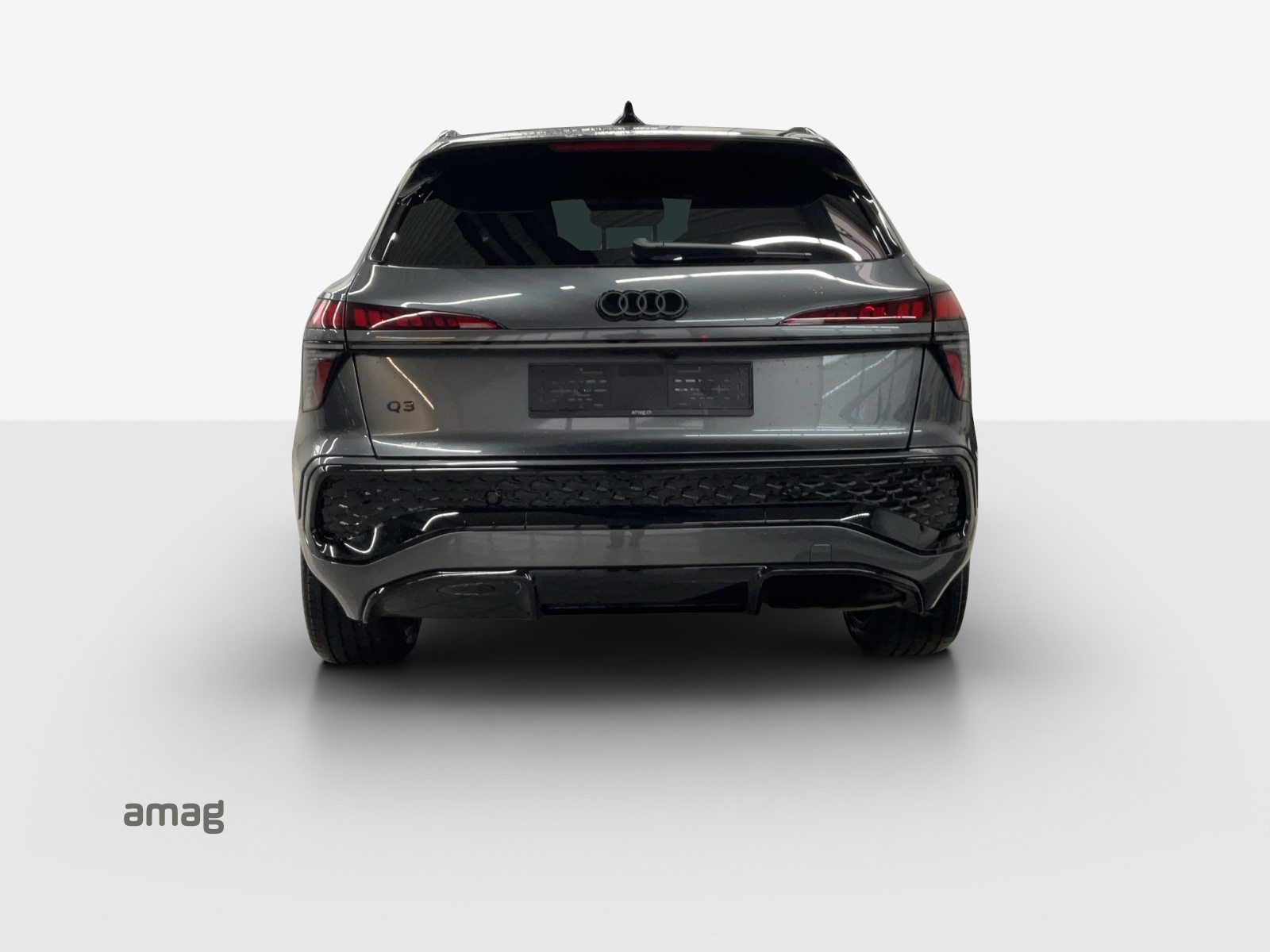 AUDI Q3 SUV TFSI 110 kW, Petrol, Ex-demonstrator, Automatic - 4