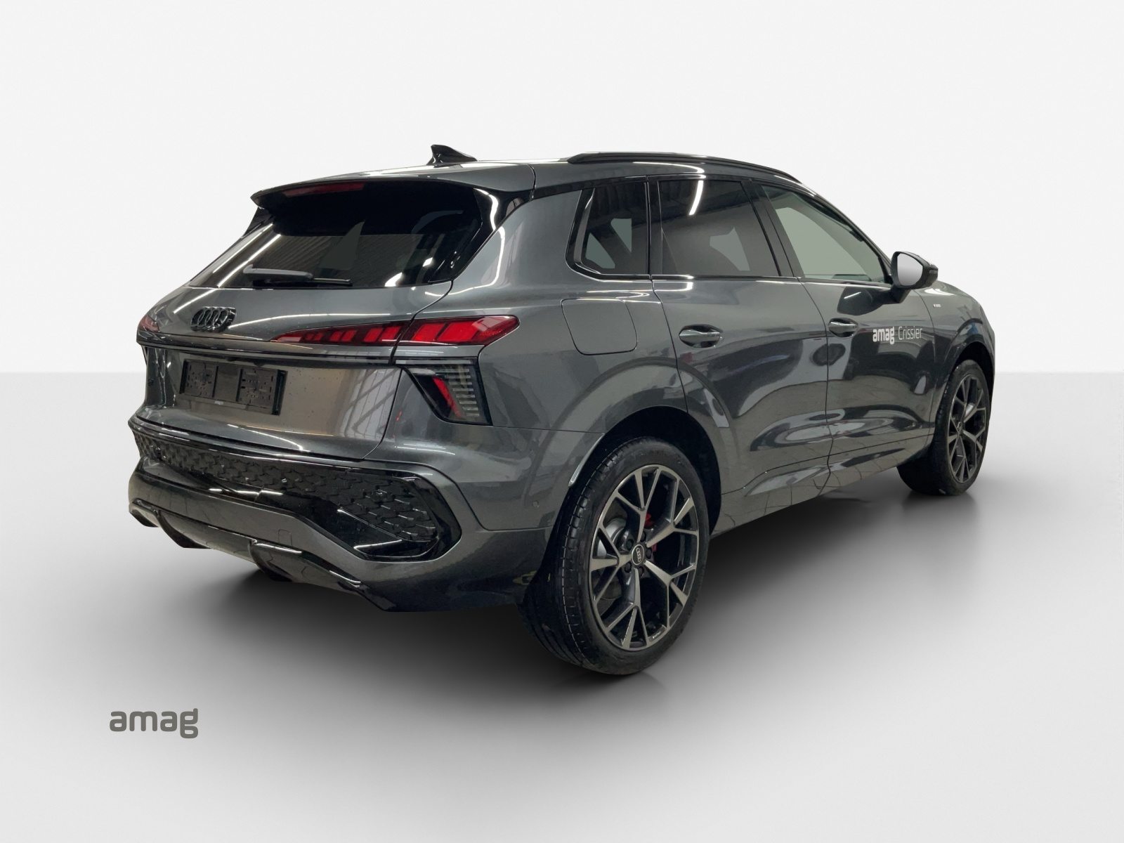 AUDI Q3 SUV TFSI 110 kW, Petrol, Ex-demonstrator, Automatic - 5