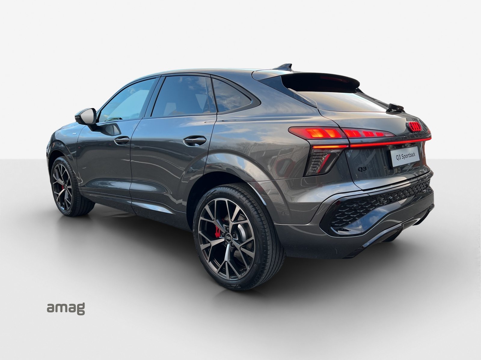 AUDI Q3 SB TFSI 195 kW, Essence, Voiture de démonstration, Automatique - 3