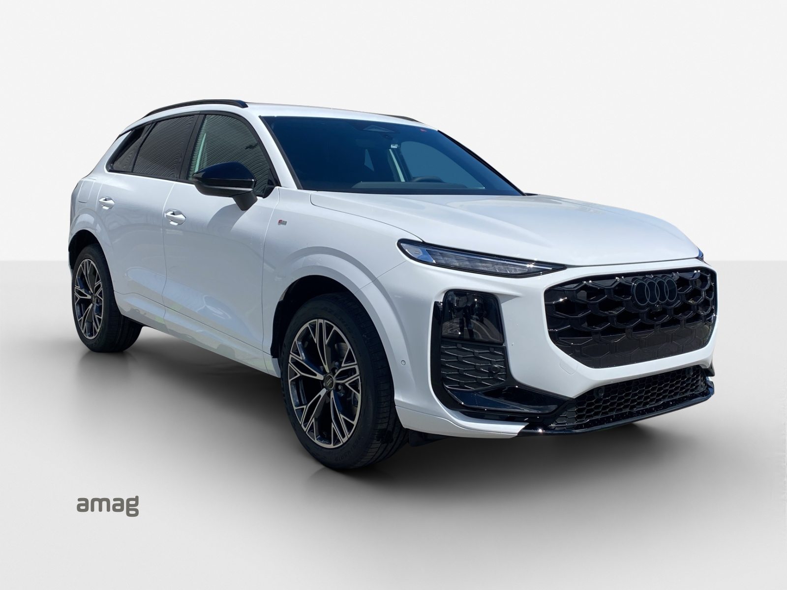 AUDI Q3 SUV TFSI 110 kW, Essence, Voiture de démonstration, Automatique - 6