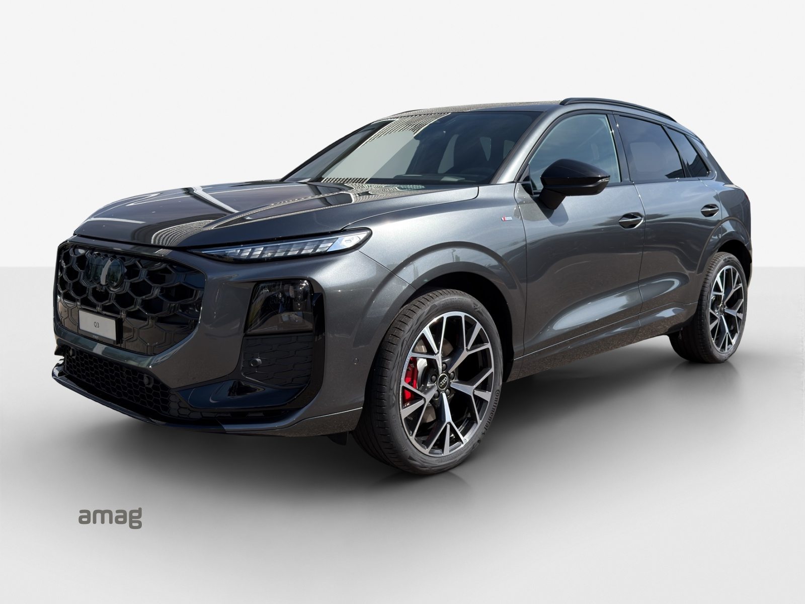 AUDI Q3 SUV TFSI 195 kW