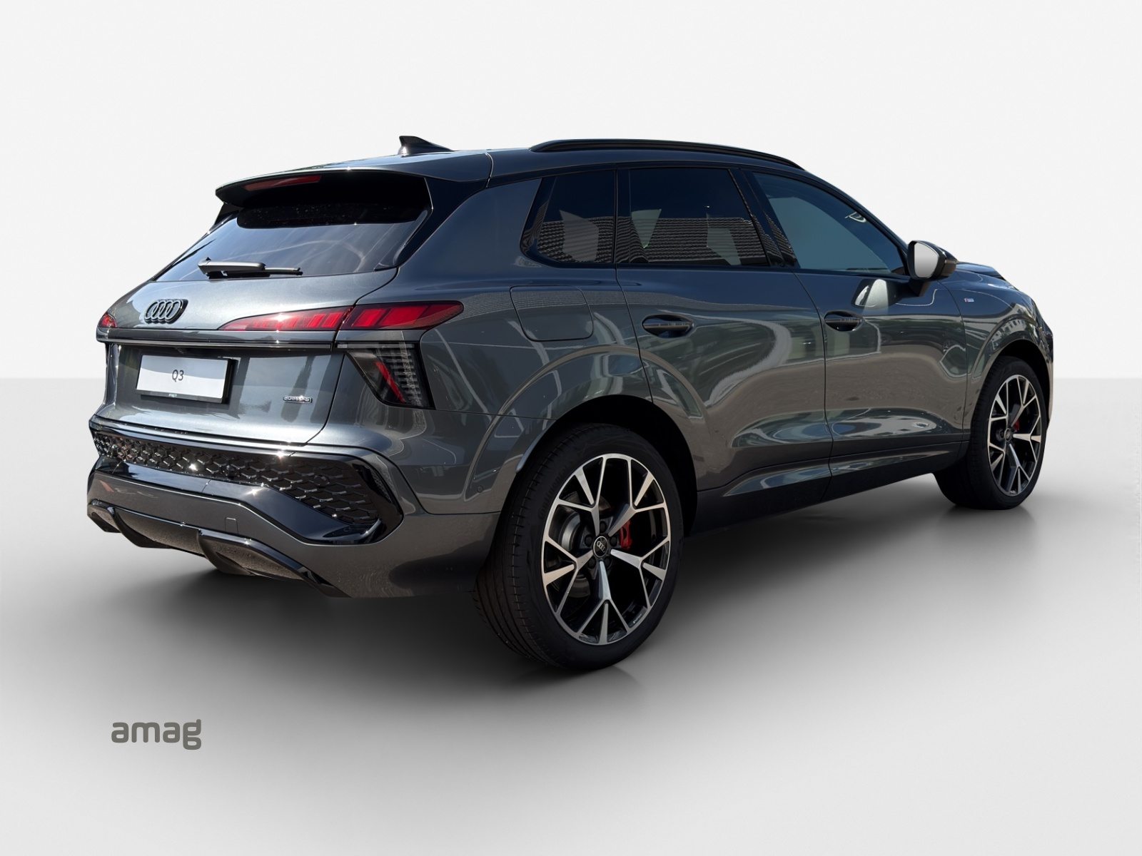 AUDI Q3 SUV TFSI 195 kW, Benzin, Vorführwagen, Automatik - 5