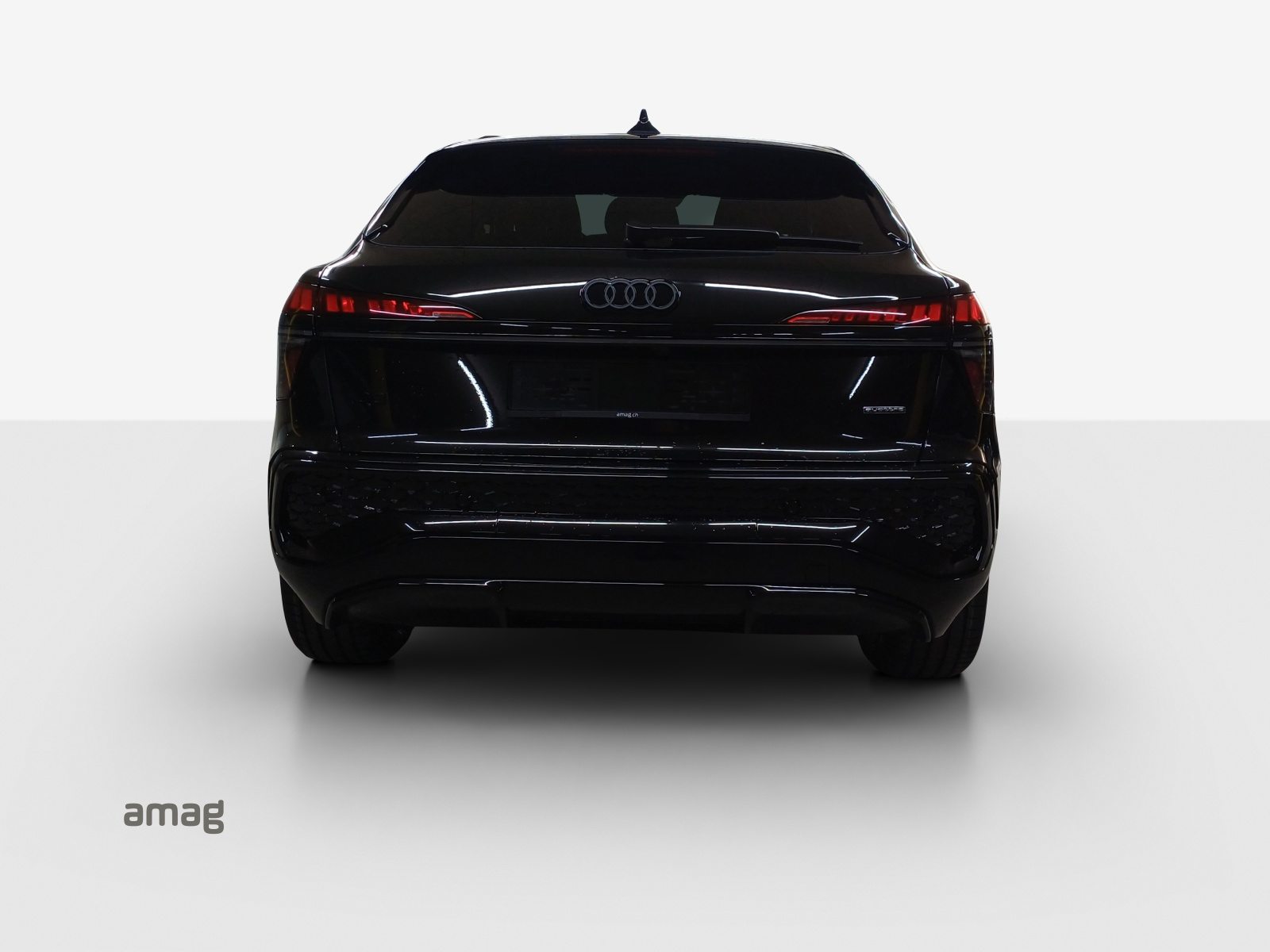 AUDI Q3 SB TFSI 150 kW, Essence, Voiture de démonstration, Automatique - 4