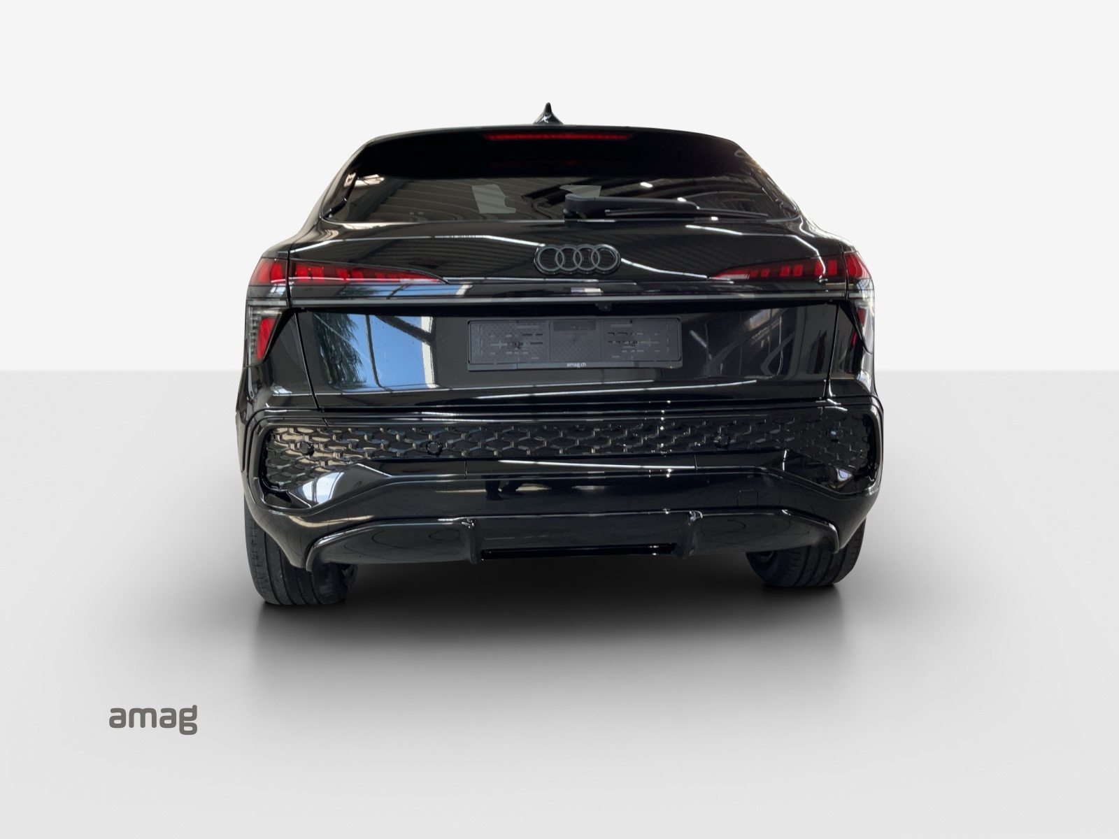 AUDI Q3 SB TFSI 110 kW, Petrol, Ex-demonstrator, Automatic - 4
