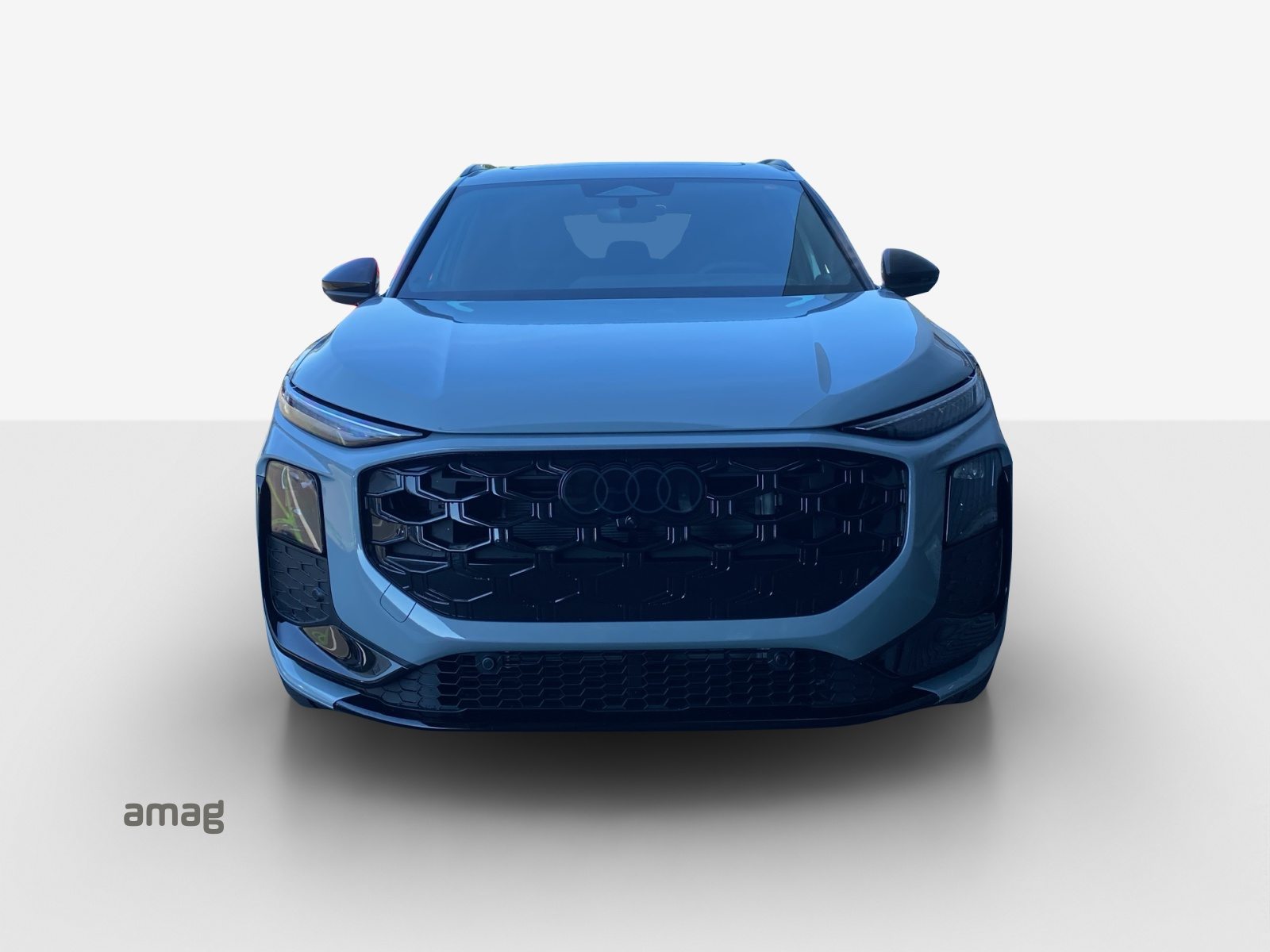 AUDI Q3 SUV TFSI 195 kW, Benzin, Vorführwagen, Automatik - 7