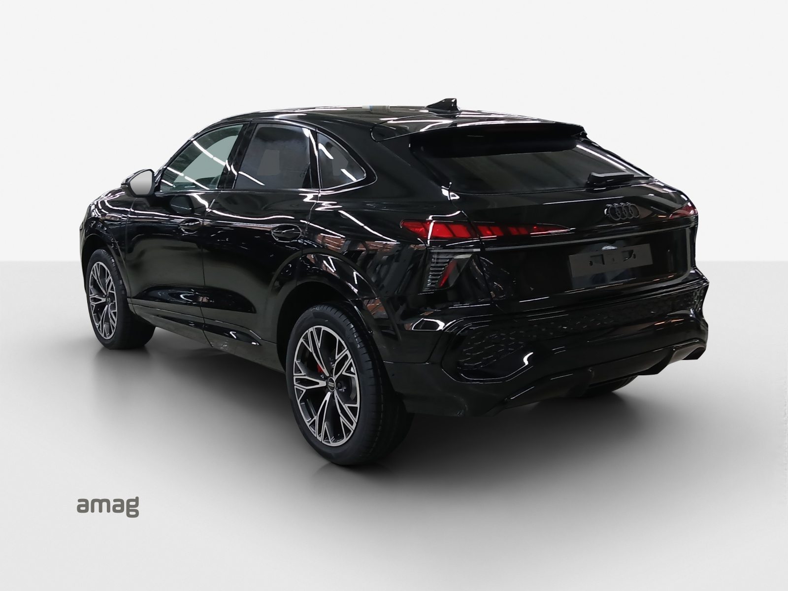 AUDI Q3 SB e-hybrid 200 kW, Full-Hybrid Petrol/Electric, Ex-demonstrator, Automatic - 3