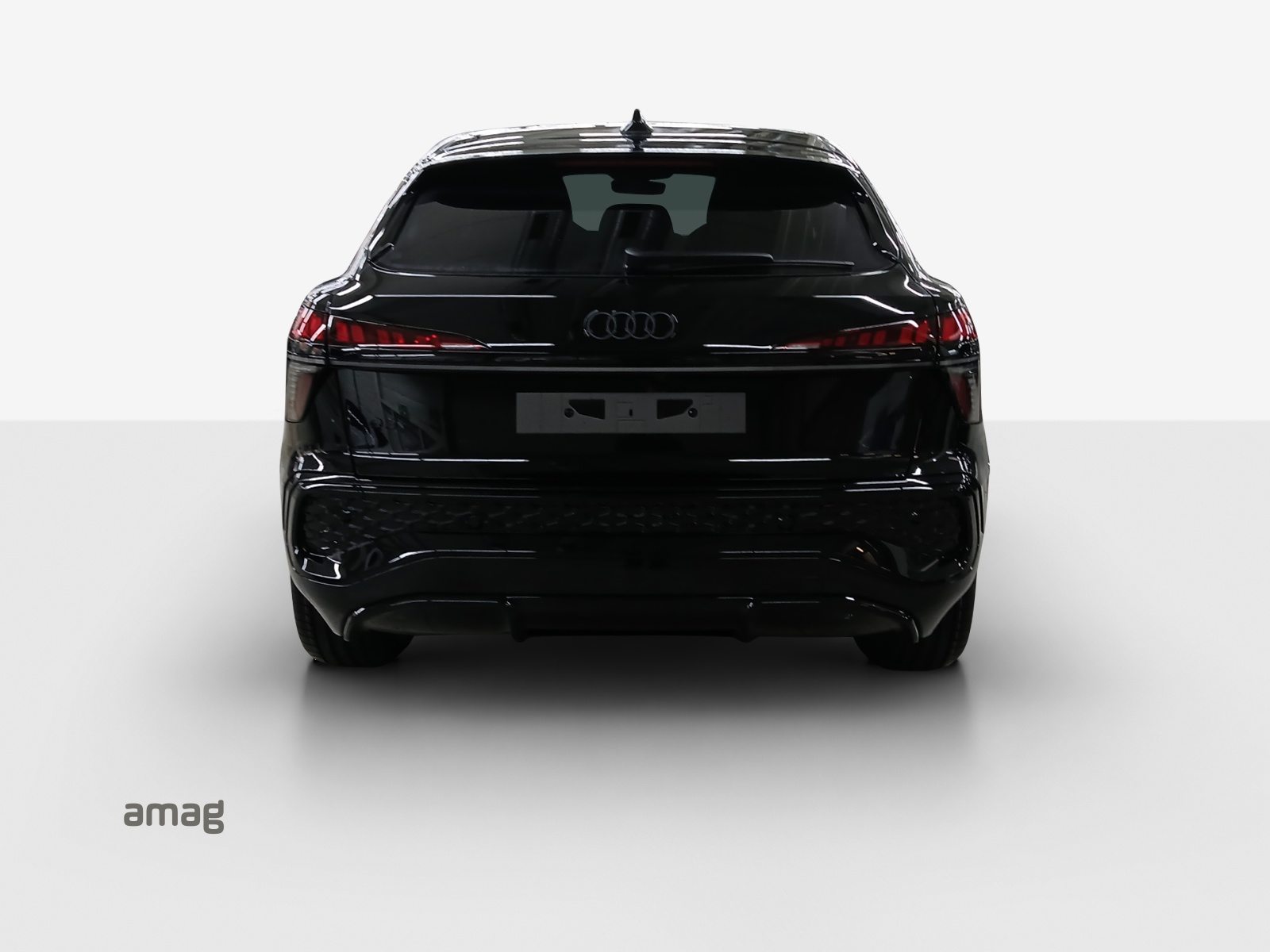 AUDI Q3 SB e-hybrid 200 kW, Full-Hybrid Petrol/Electric, Ex-demonstrator, Automatic - 4