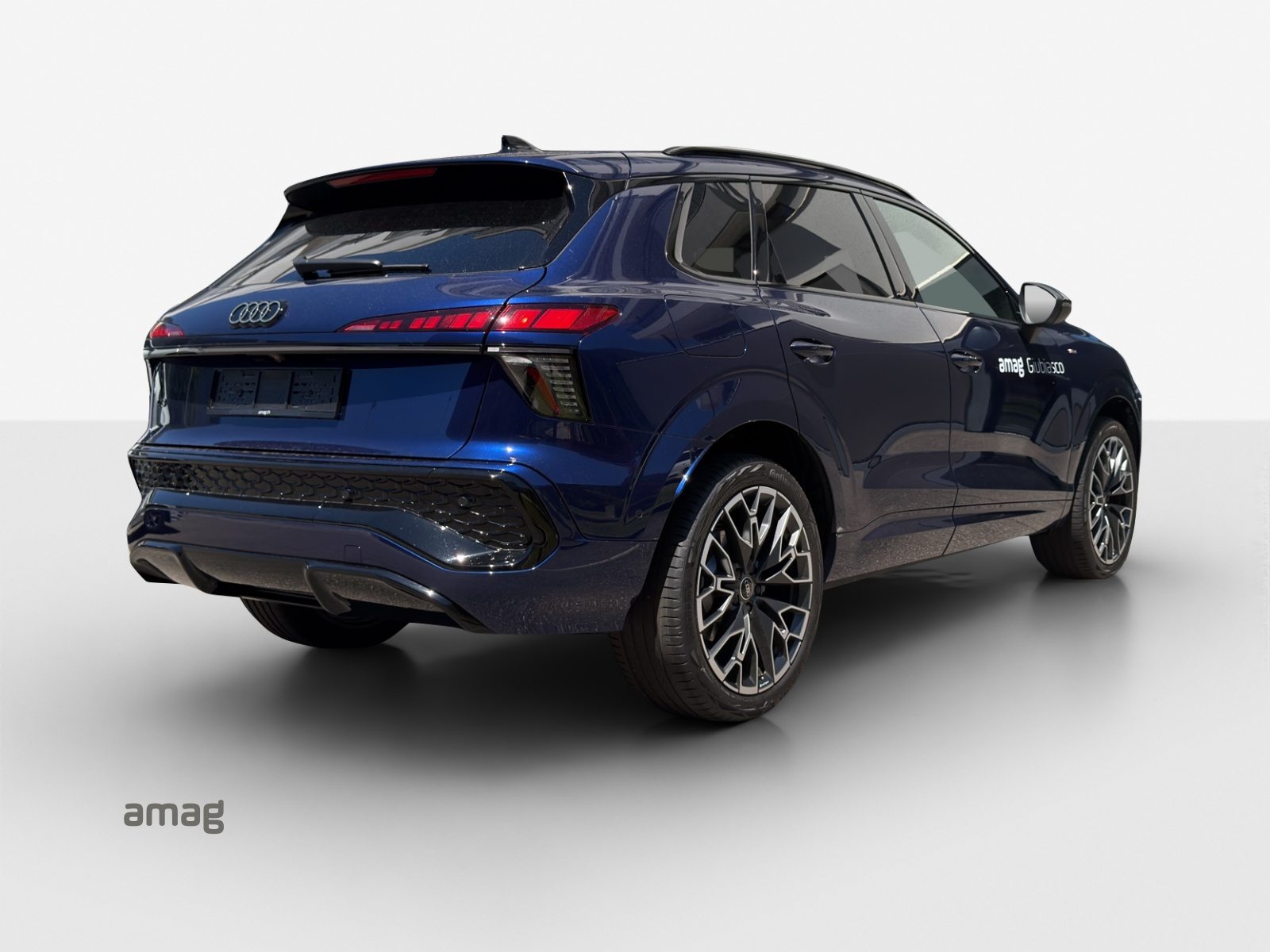 AUDI Q3 SUV TFSI 110 kW, Petrol, Ex-demonstrator, Automatic - 5