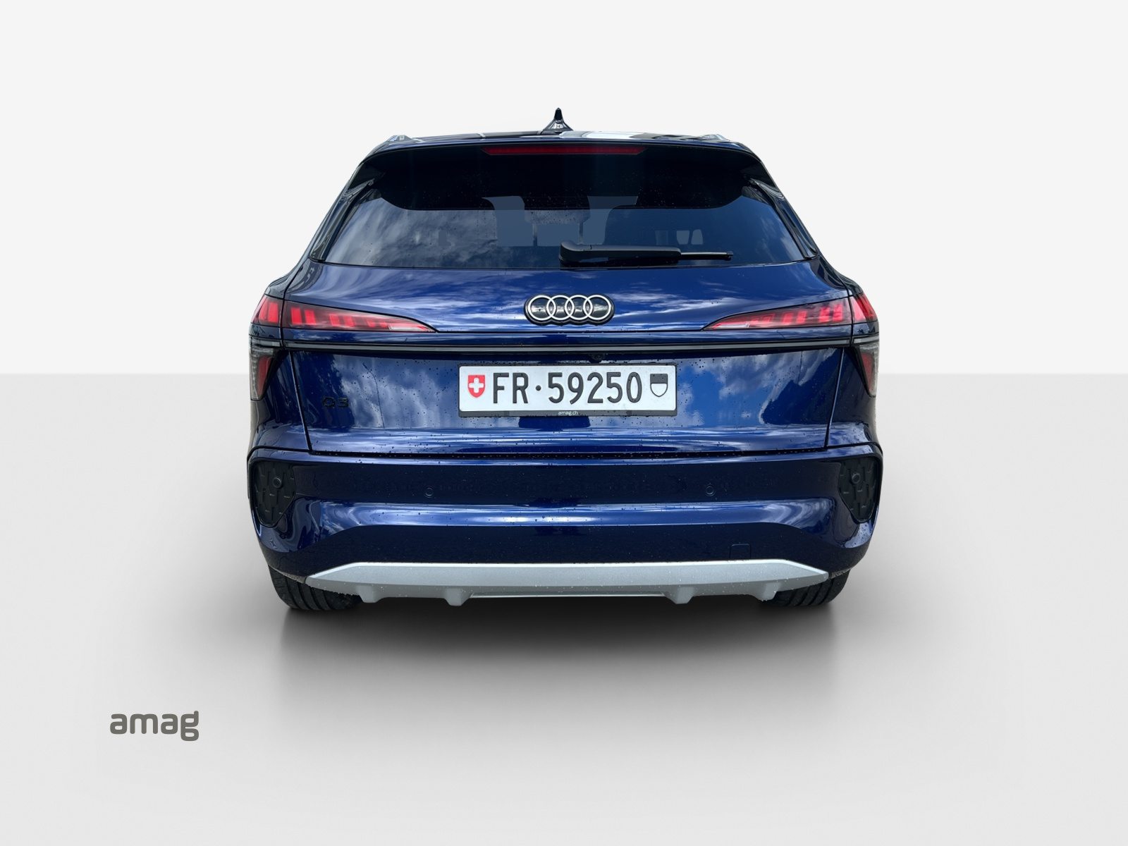 AUDI Q3 SUV e-hybrid 200 kW, Hybride Intégral Essence/Électricité, Voiture de démonstration, Automatique - 4