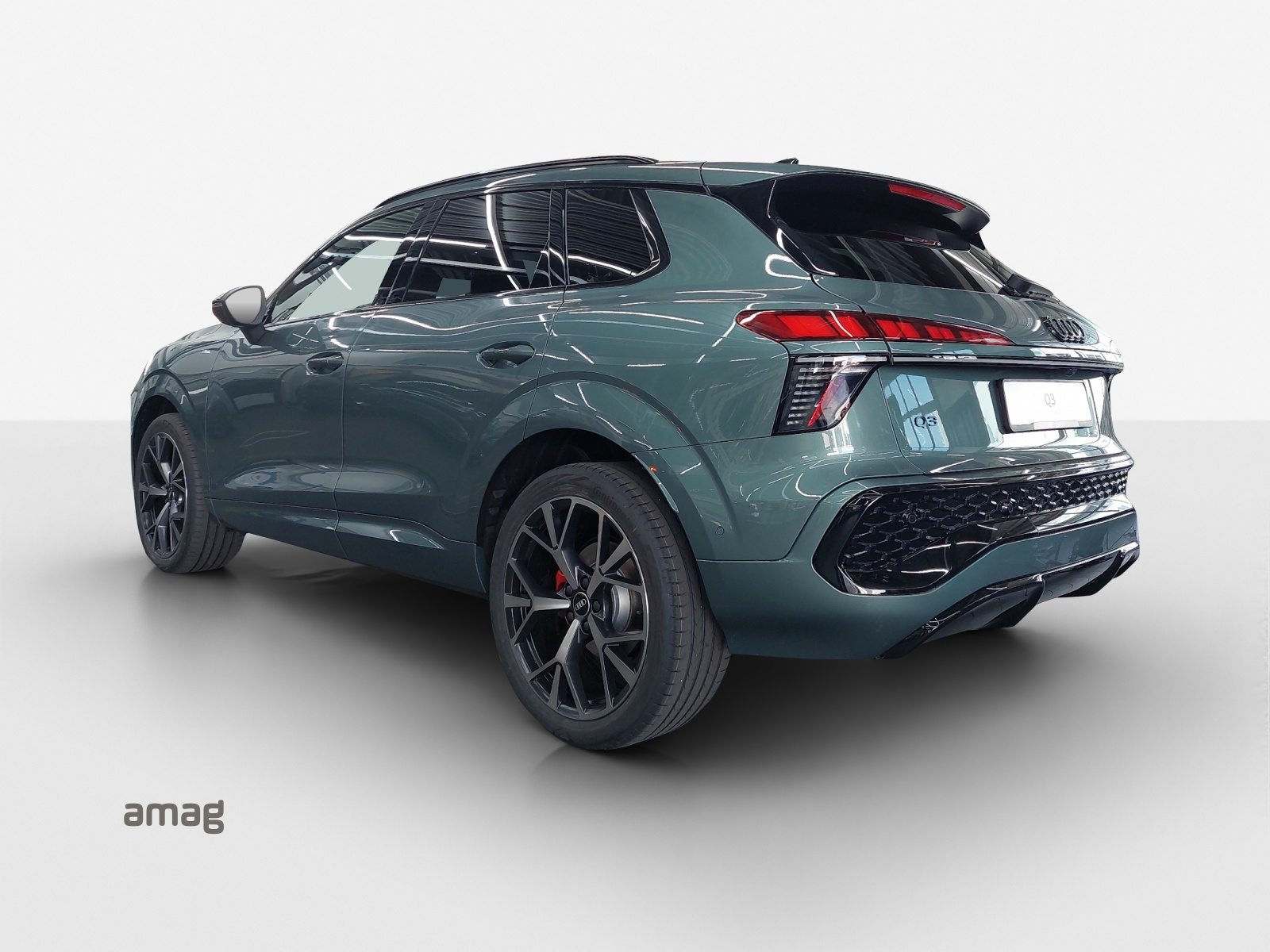 AUDI Q3 SUV TFSI 110 kW, Benzin, Vorführwagen, Automatik - 3