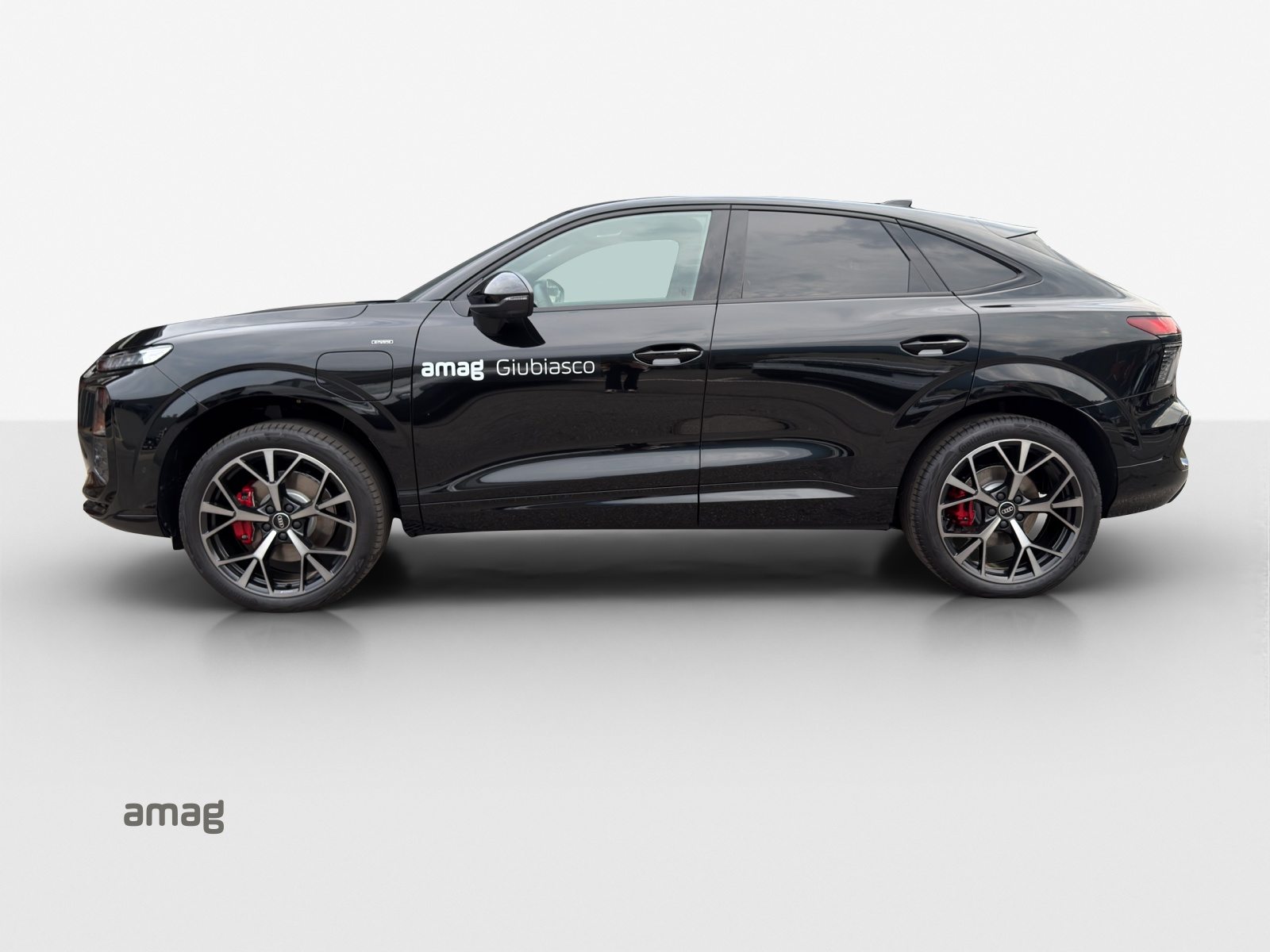 AUDI Q3 SB e-hybrid 200 kW, Voll-Hybrid Benzin/Elektro, Vorführwagen, Automatik - 2