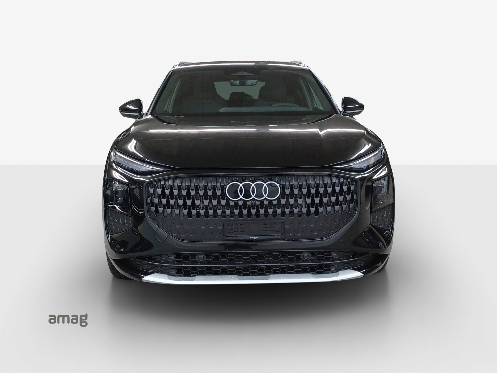 AUDI Q3 SUV TFSI 150 kW, Benzin, Vorführwagen, Automatik - 7