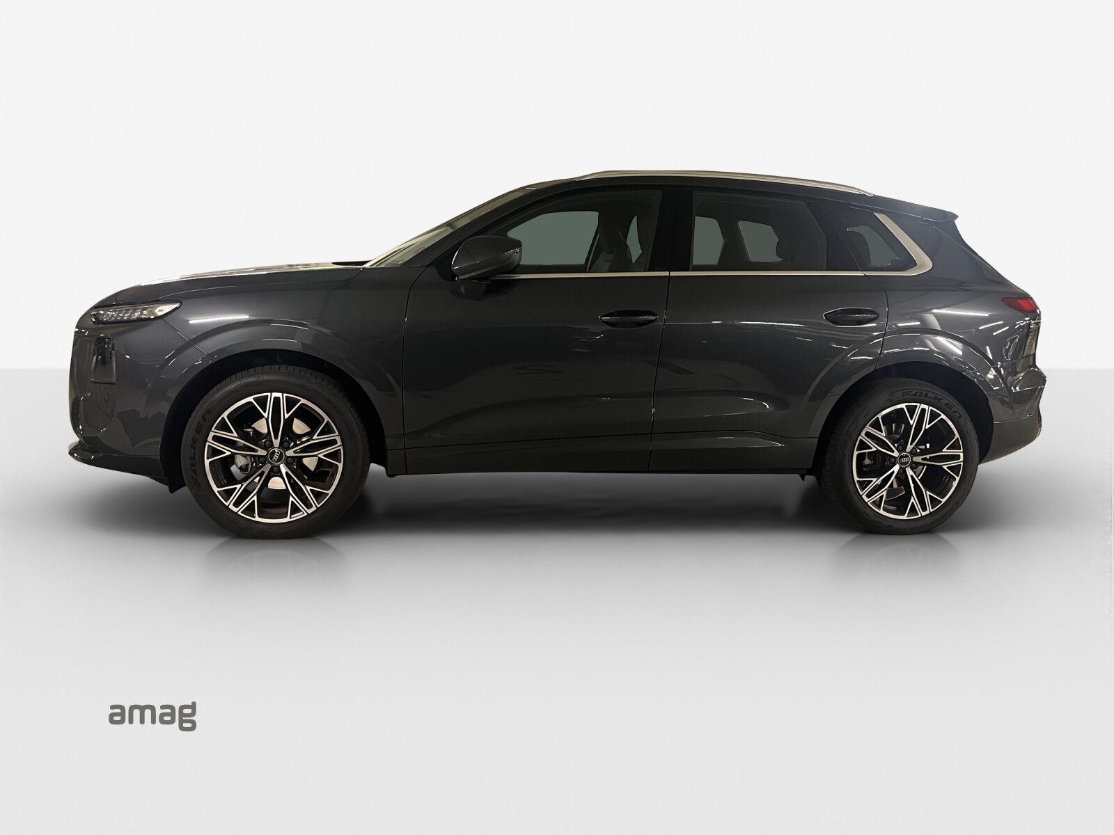 AUDI Q3 SUV TFSI 110 kW, Benzin, Vorführwagen, Automatik - 2
