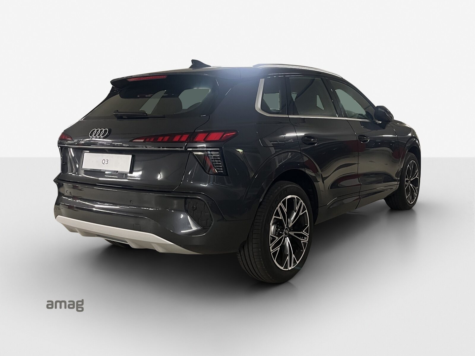 AUDI Q3 SUV TFSI 110 kW, Benzin, Vorführwagen, Automatik - 5