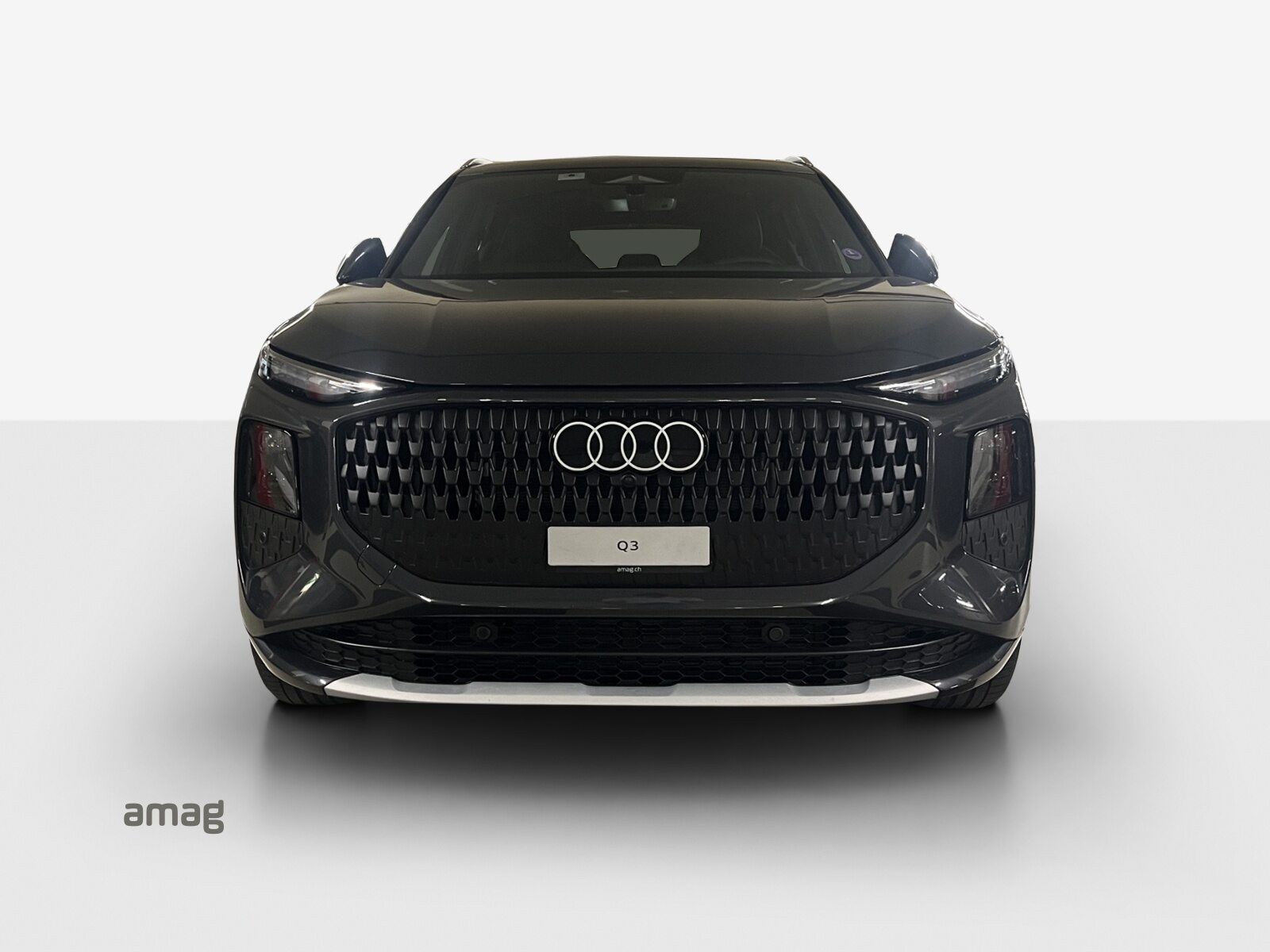 AUDI Q3 SUV TFSI 110 kW, Benzin, Vorführwagen, Automatik - 7