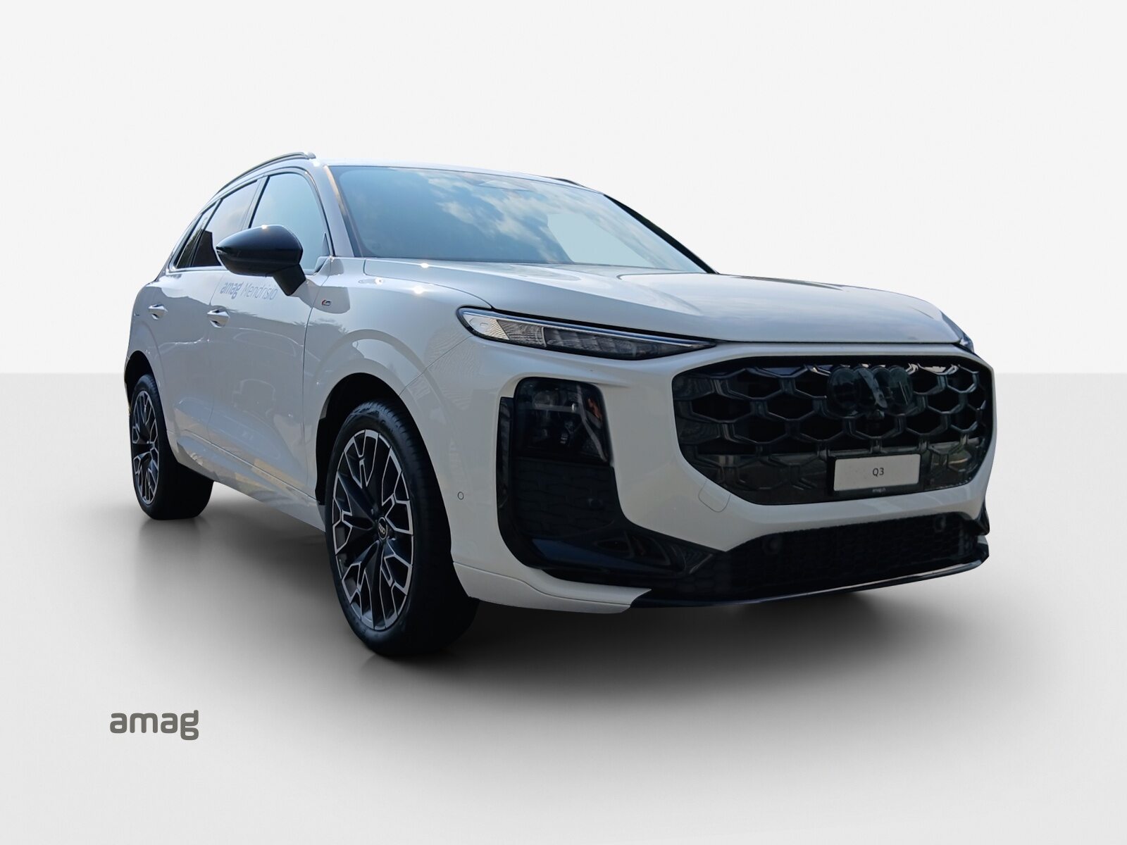 AUDI Q3 SUV TFSI 110 kW, Petrol, Ex-demonstrator, Automatic - 6