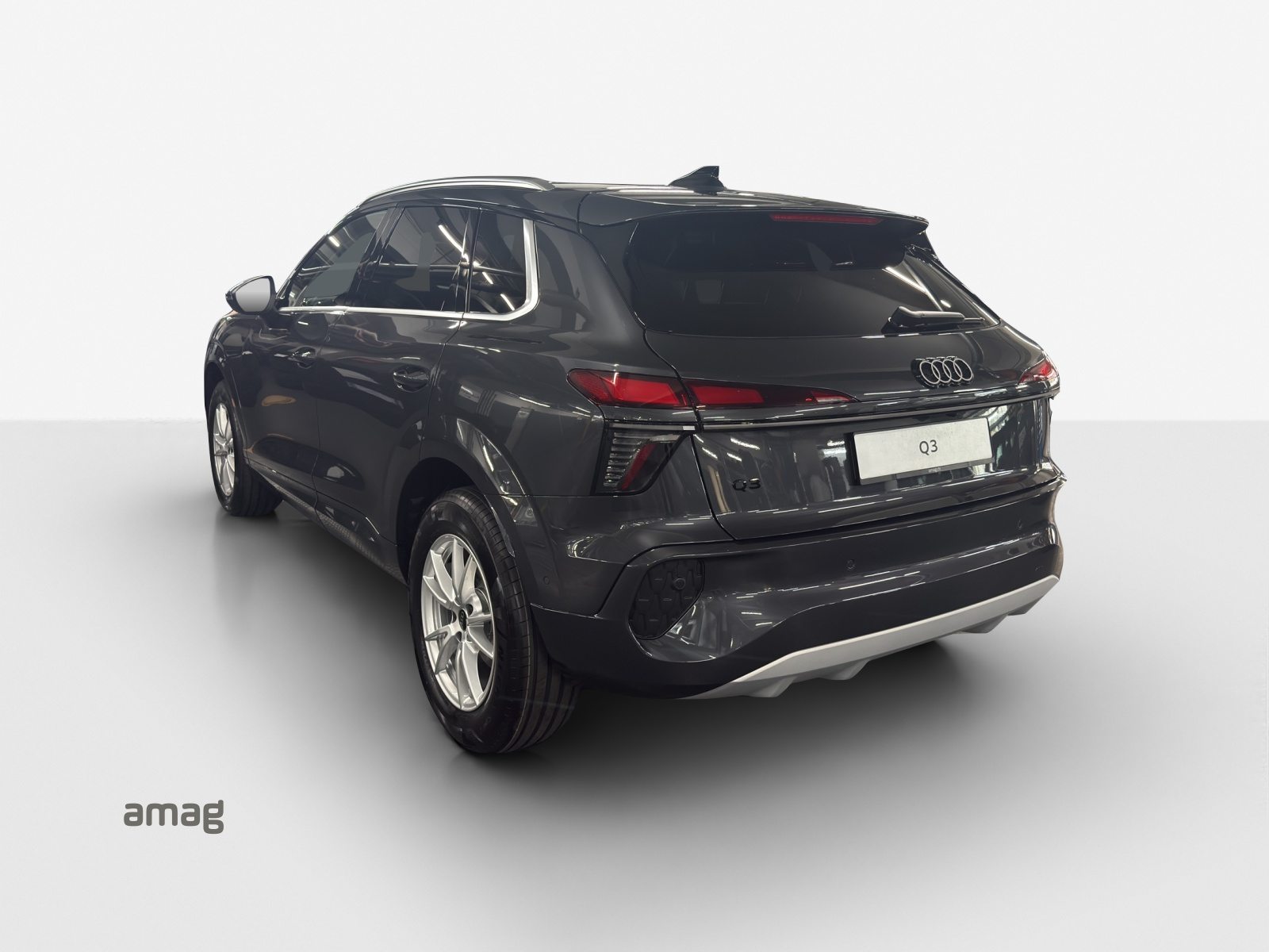 AUDI Q3 SUV TFSI 110 kW, Essence, Automatique - 3